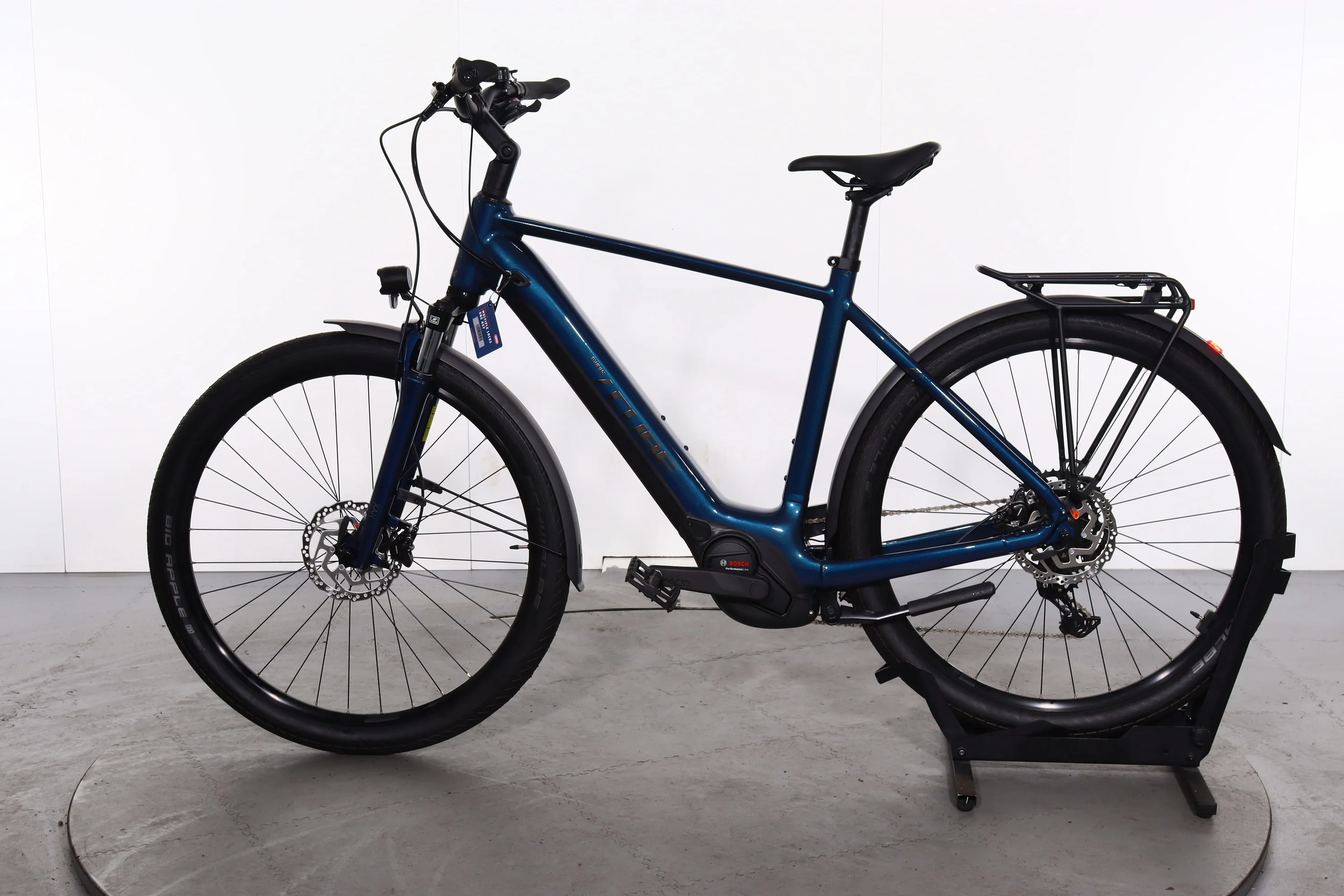 Cube Touring Hybrid One - Image 4