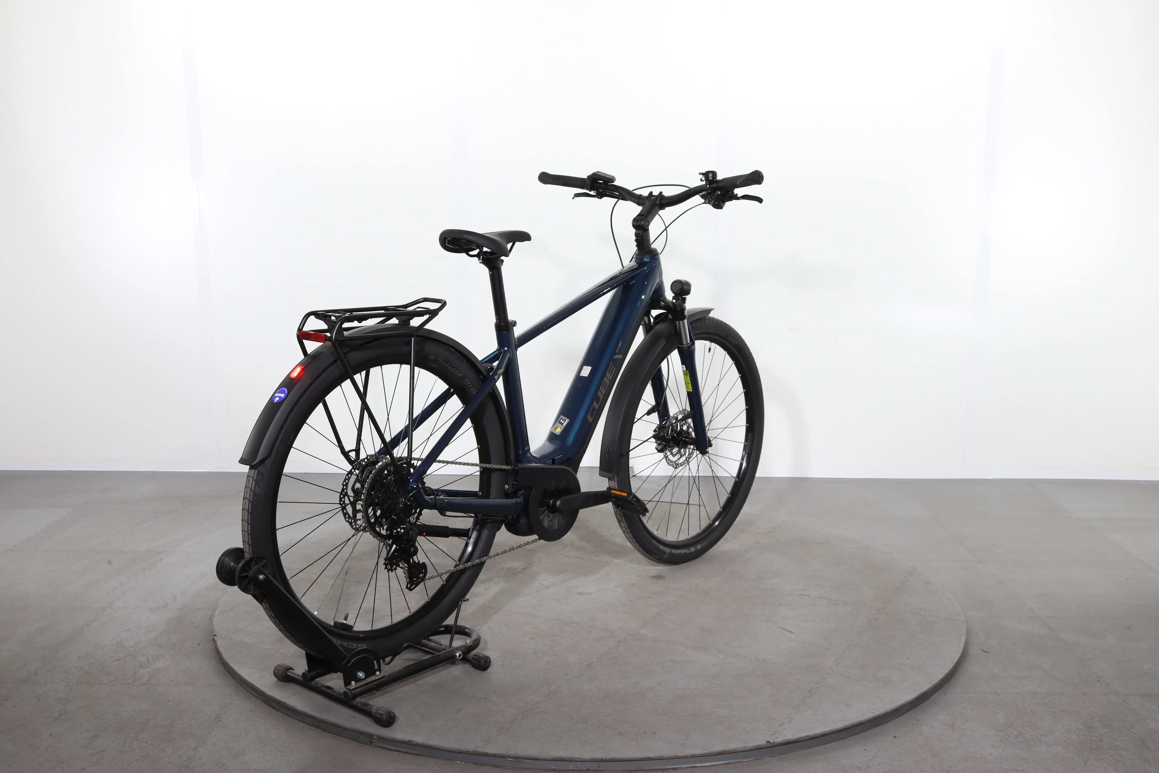 Cube Touring Hybrid One - Image 6