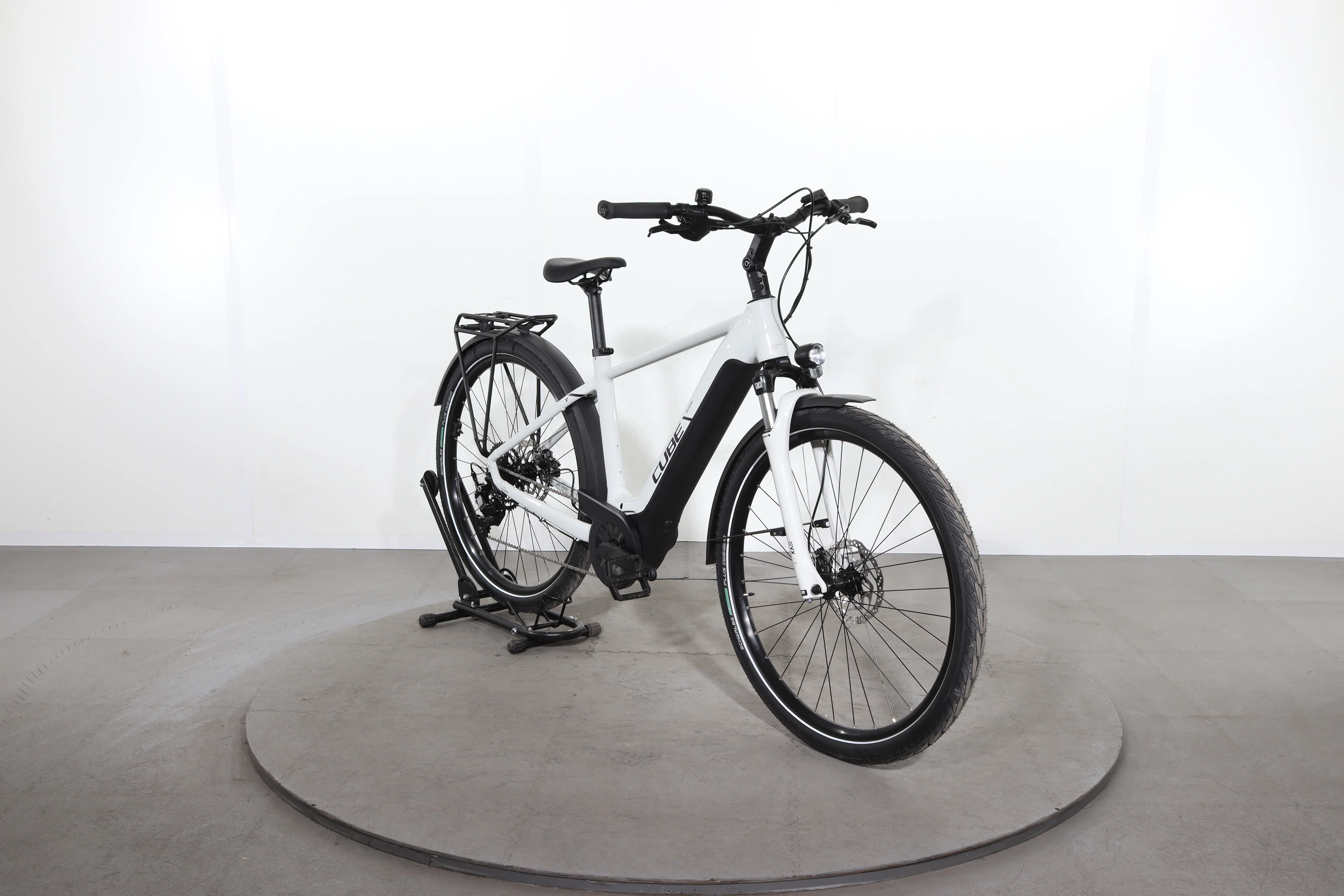 Cube Touring Hybrid One - Image 2