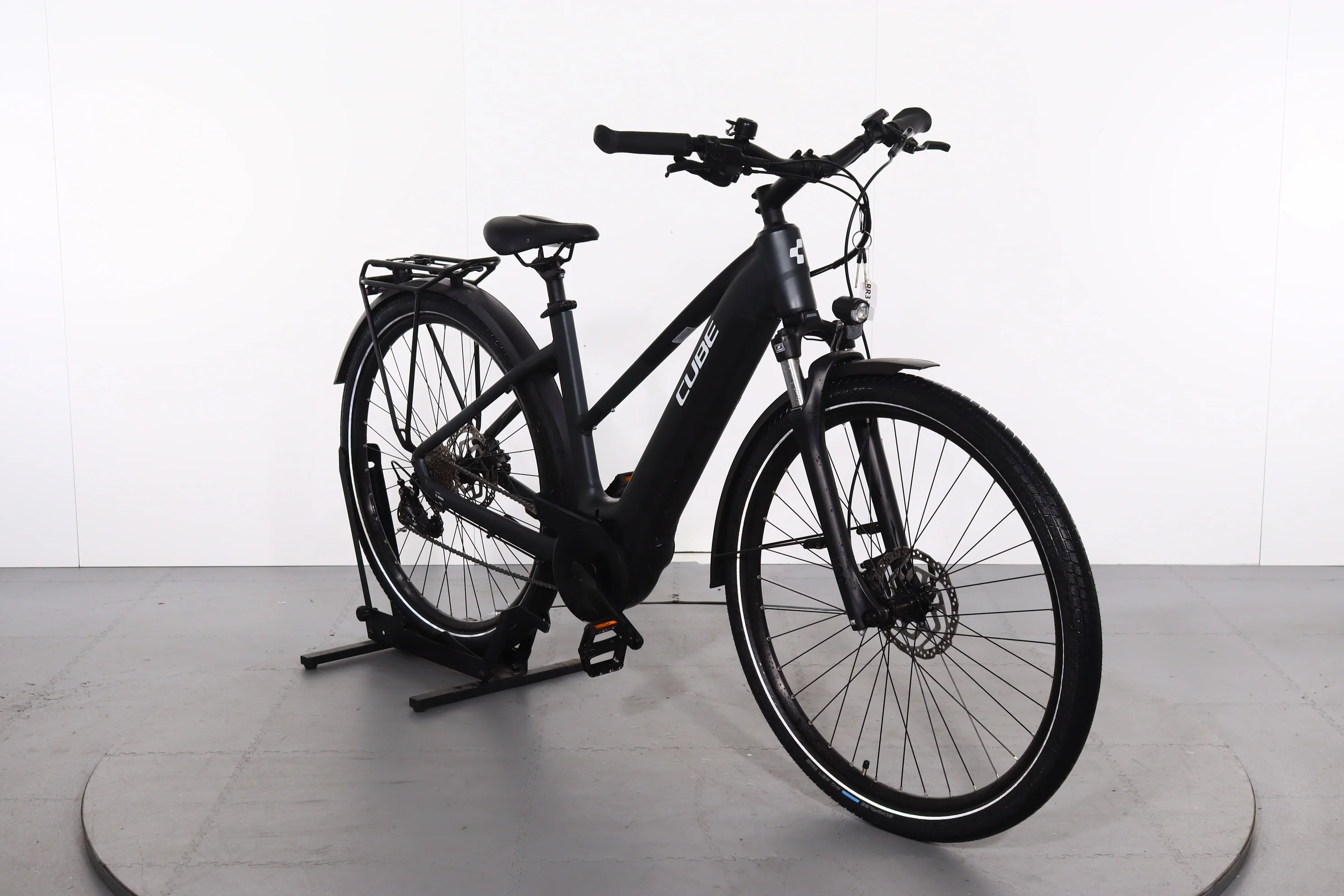 Cube Touring Hybrid ONE - Image 2