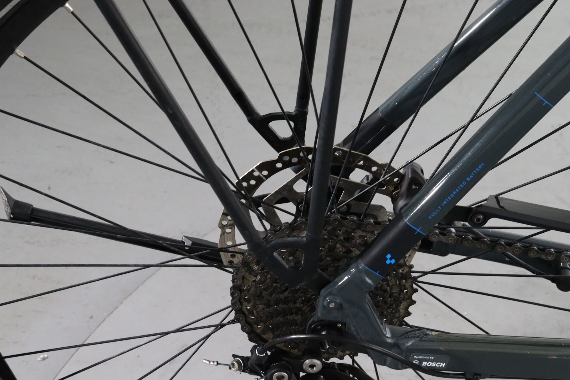Cube Touring Hybrid ONE - Image 11