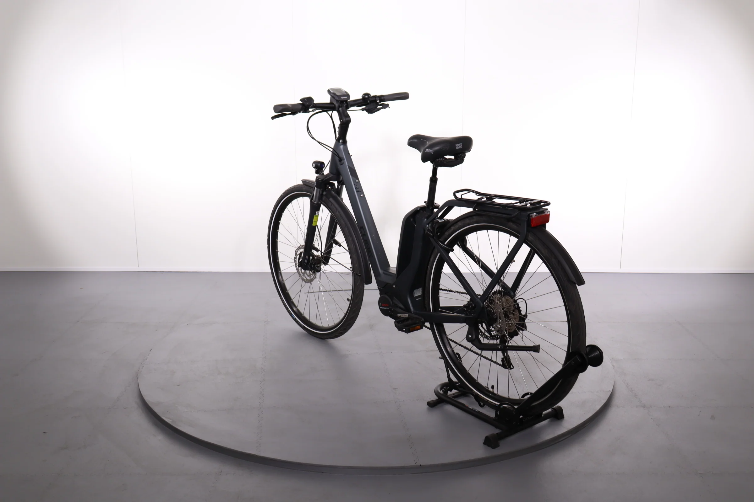 Cube Touring Hybrid Pro 500 - Image 5