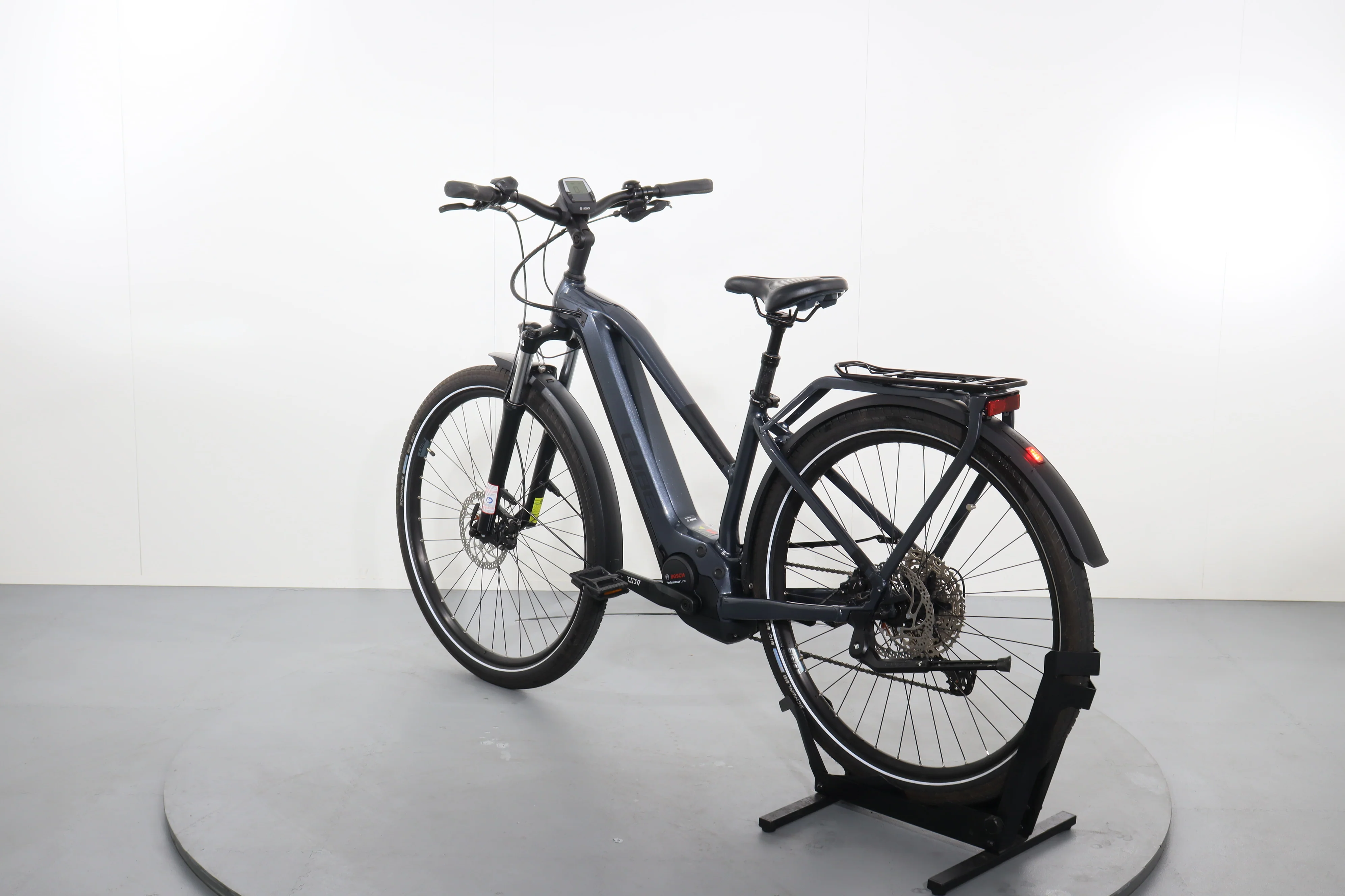 Cube Touring Hybrid Pro 500 - Image 5