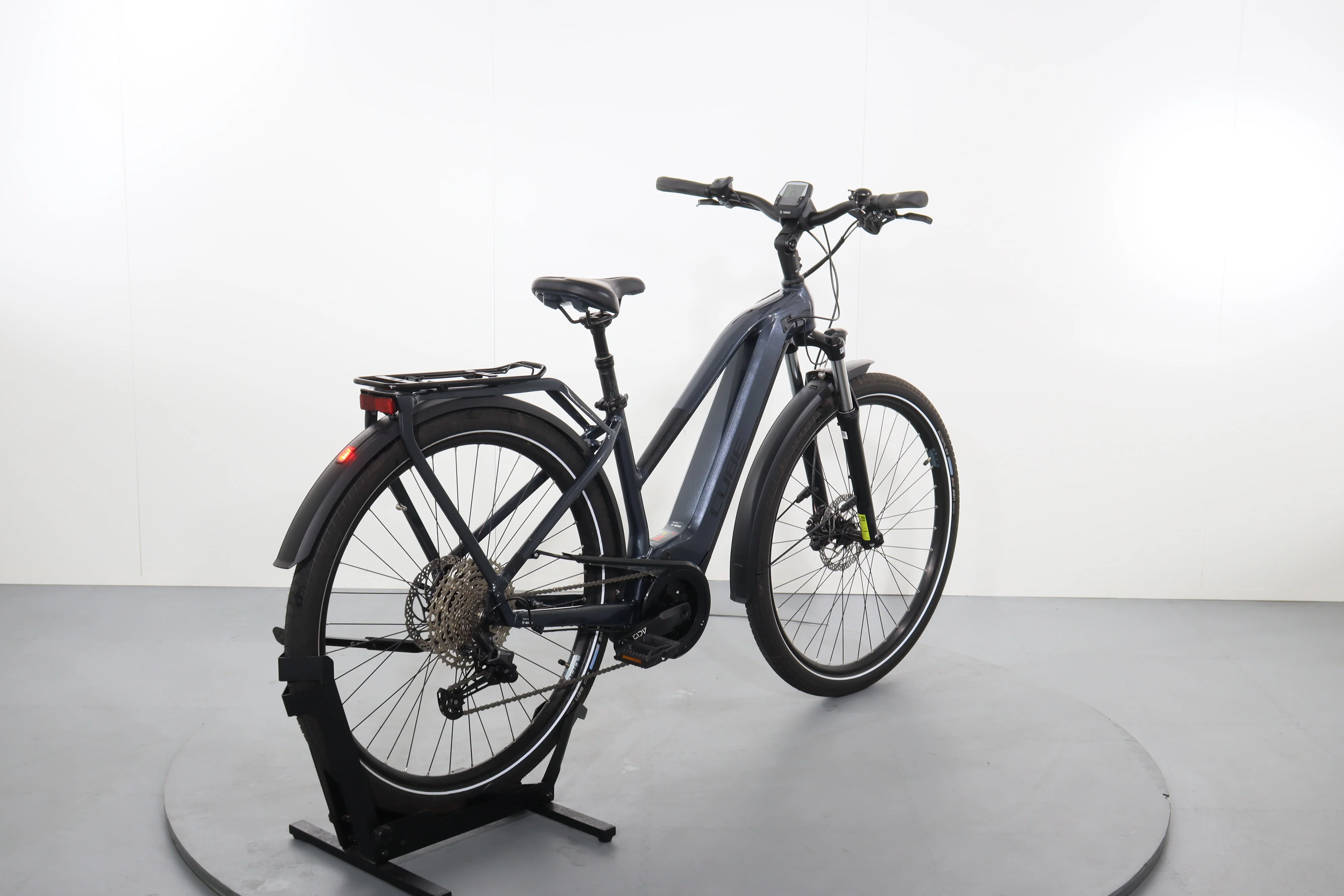 Cube Touring Hybrid Pro 500 - Image 6