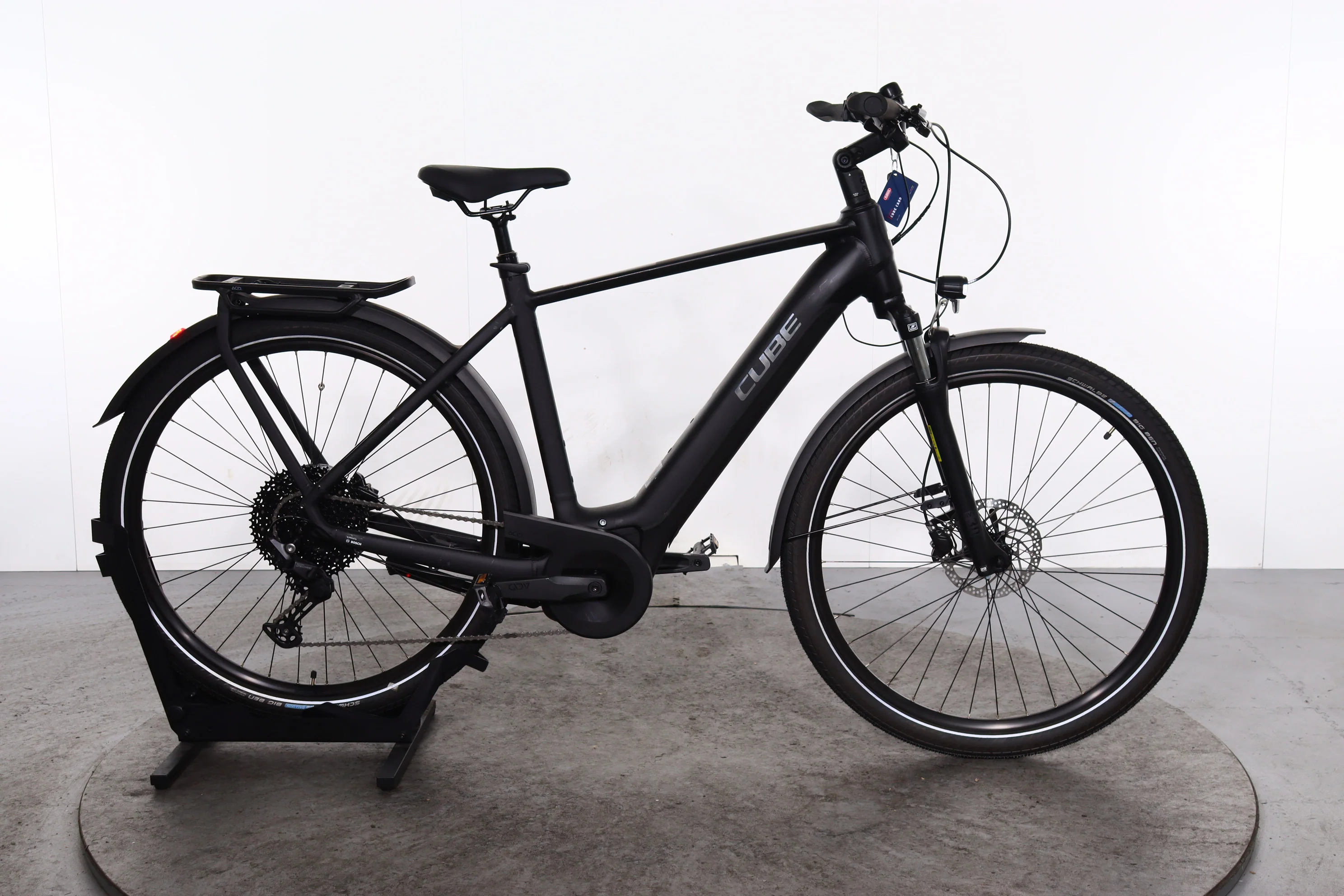 Cube Touring Hybrid Pro 625