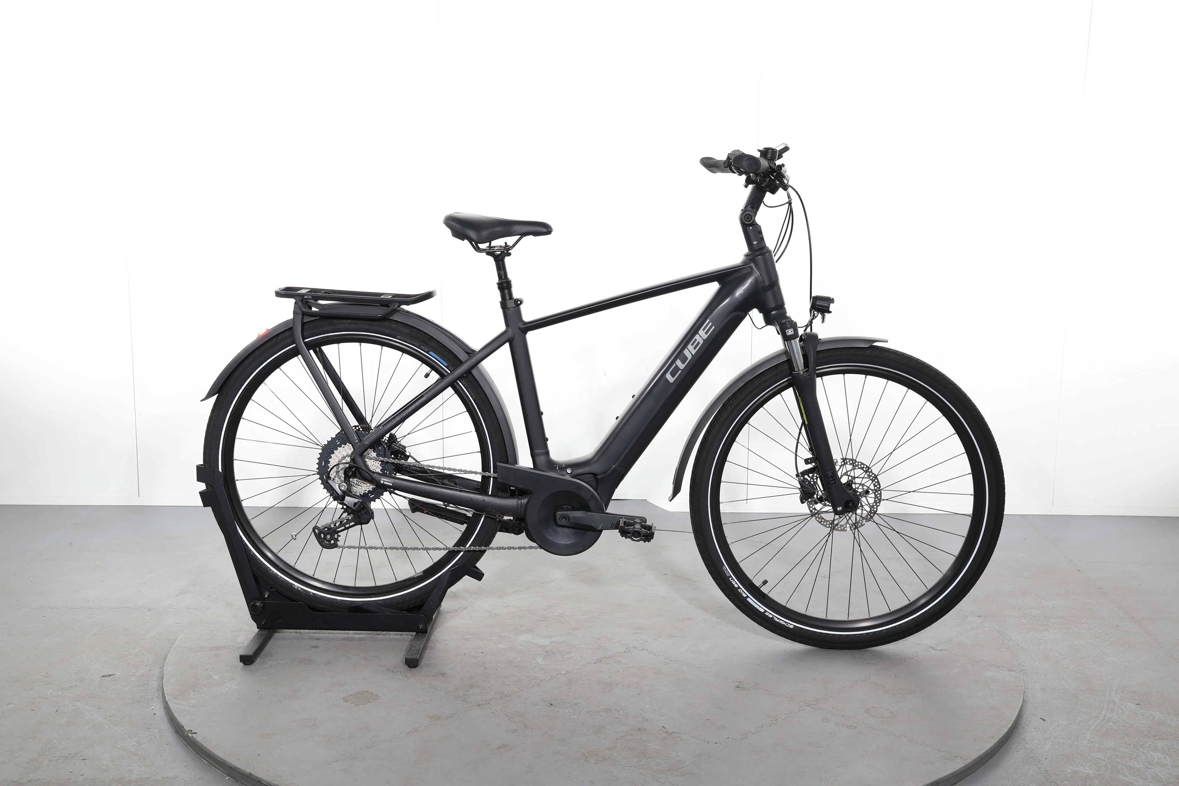 Cube Touring Hybrid Pro 625