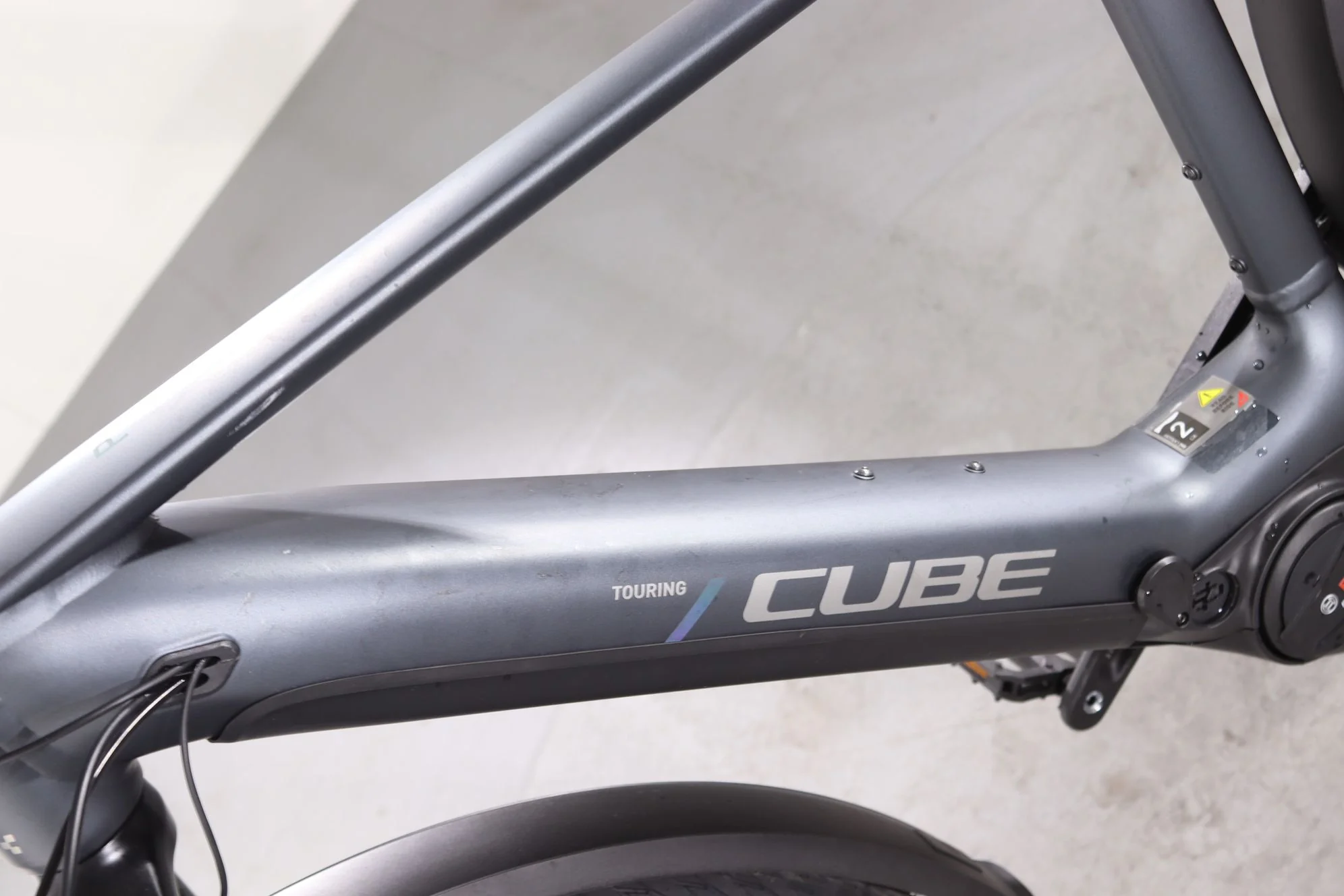 Cube Touring Hybrid Pro 625 - Image 9