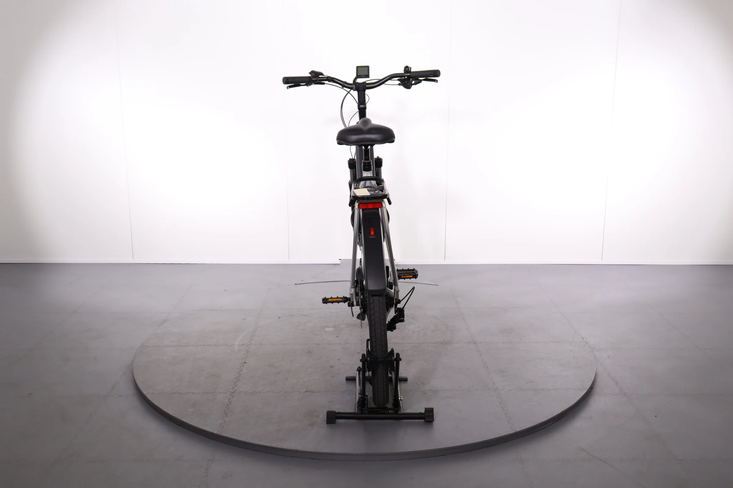 Cube Touring Hybrid Pro 625 - Image 6