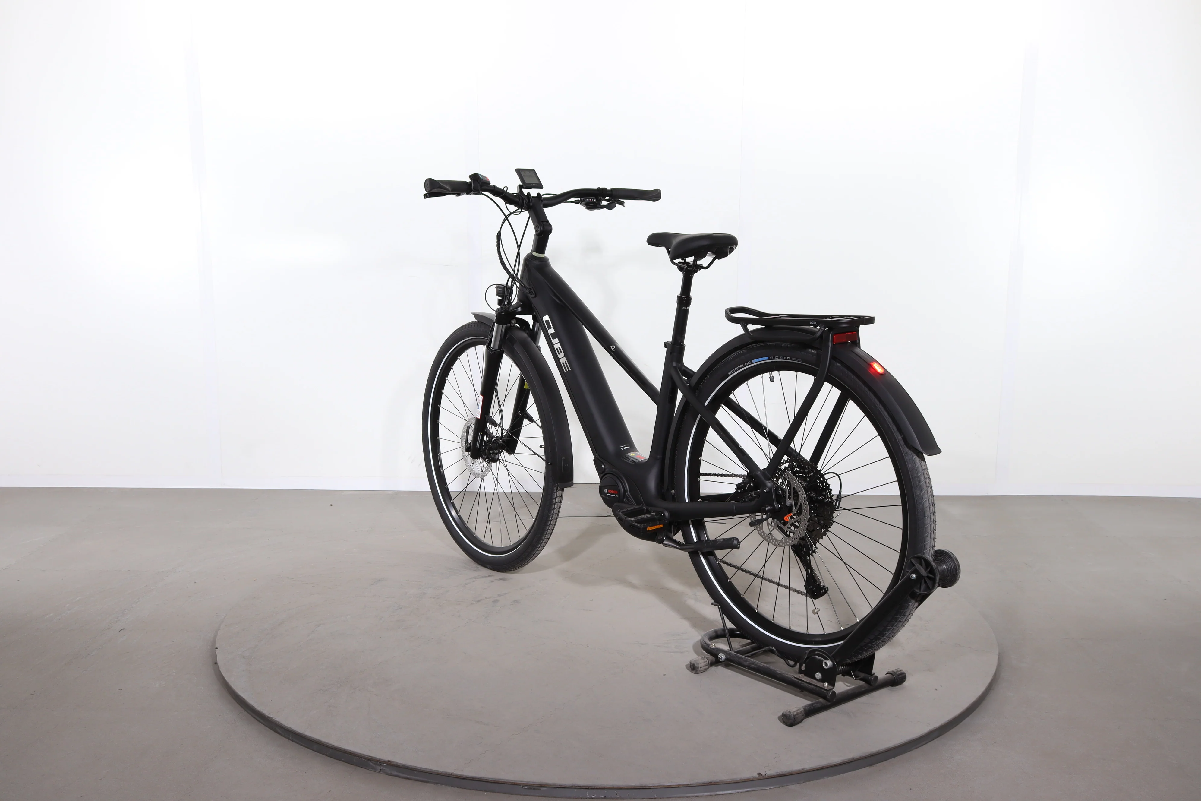 Cube Touring Hybrid Pro - Image 5