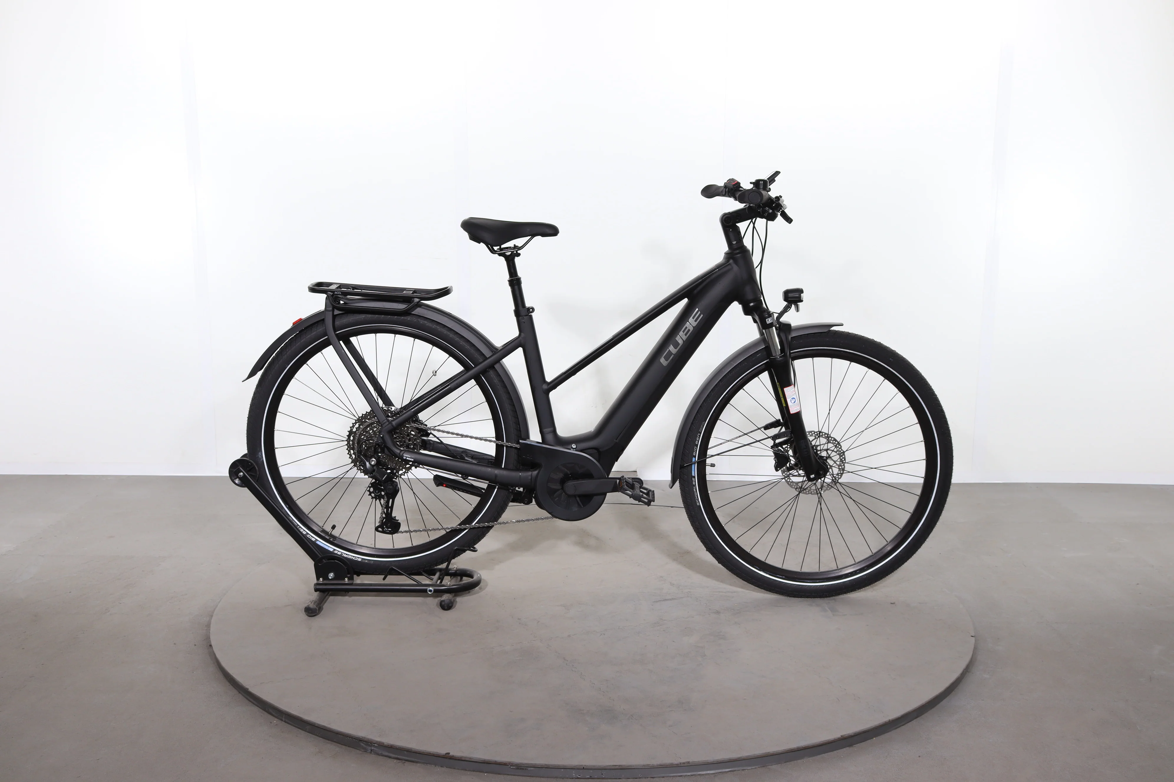 Cube Touring Hybrid Pro