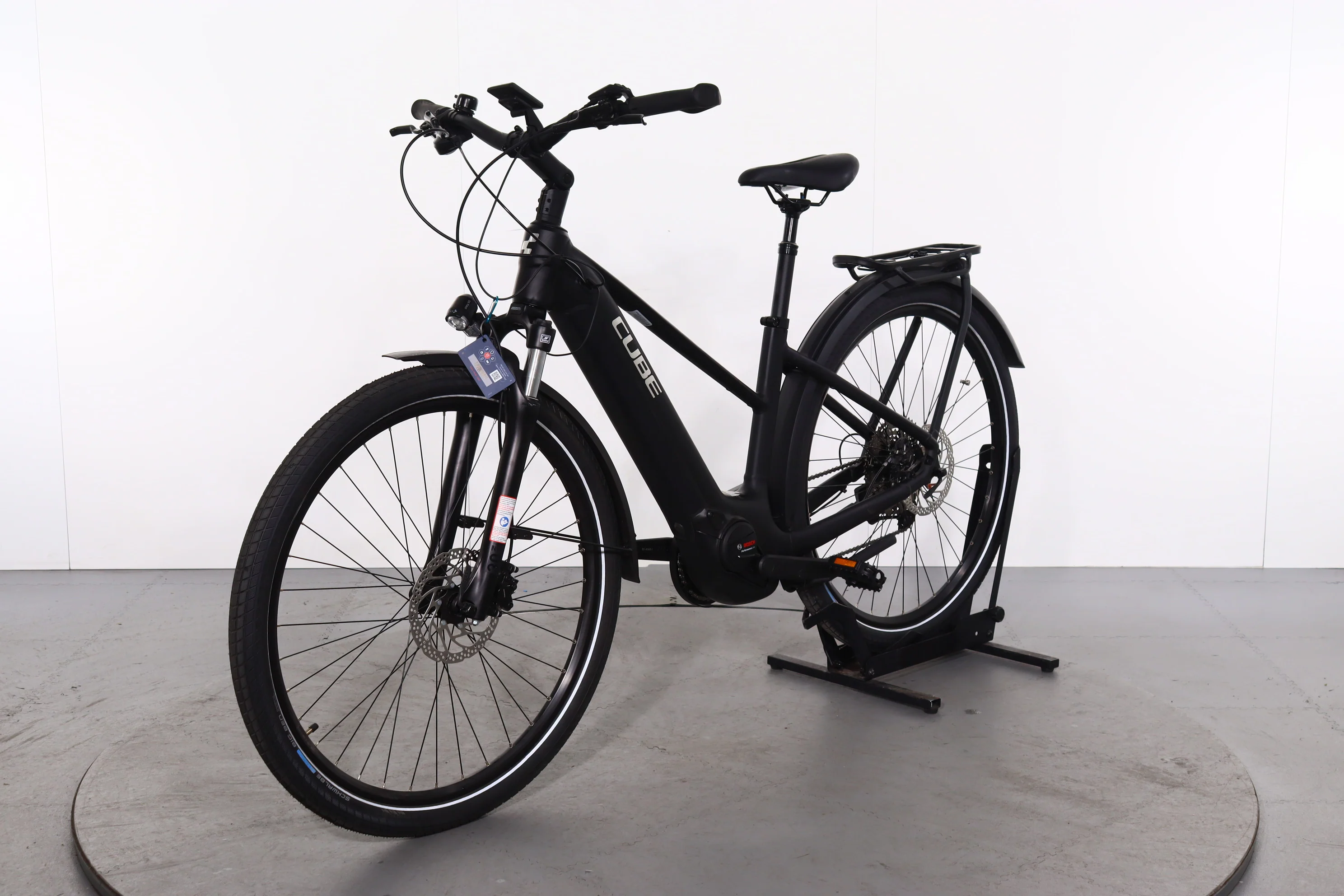 Cube Touring Hybrid Pro - Image 3