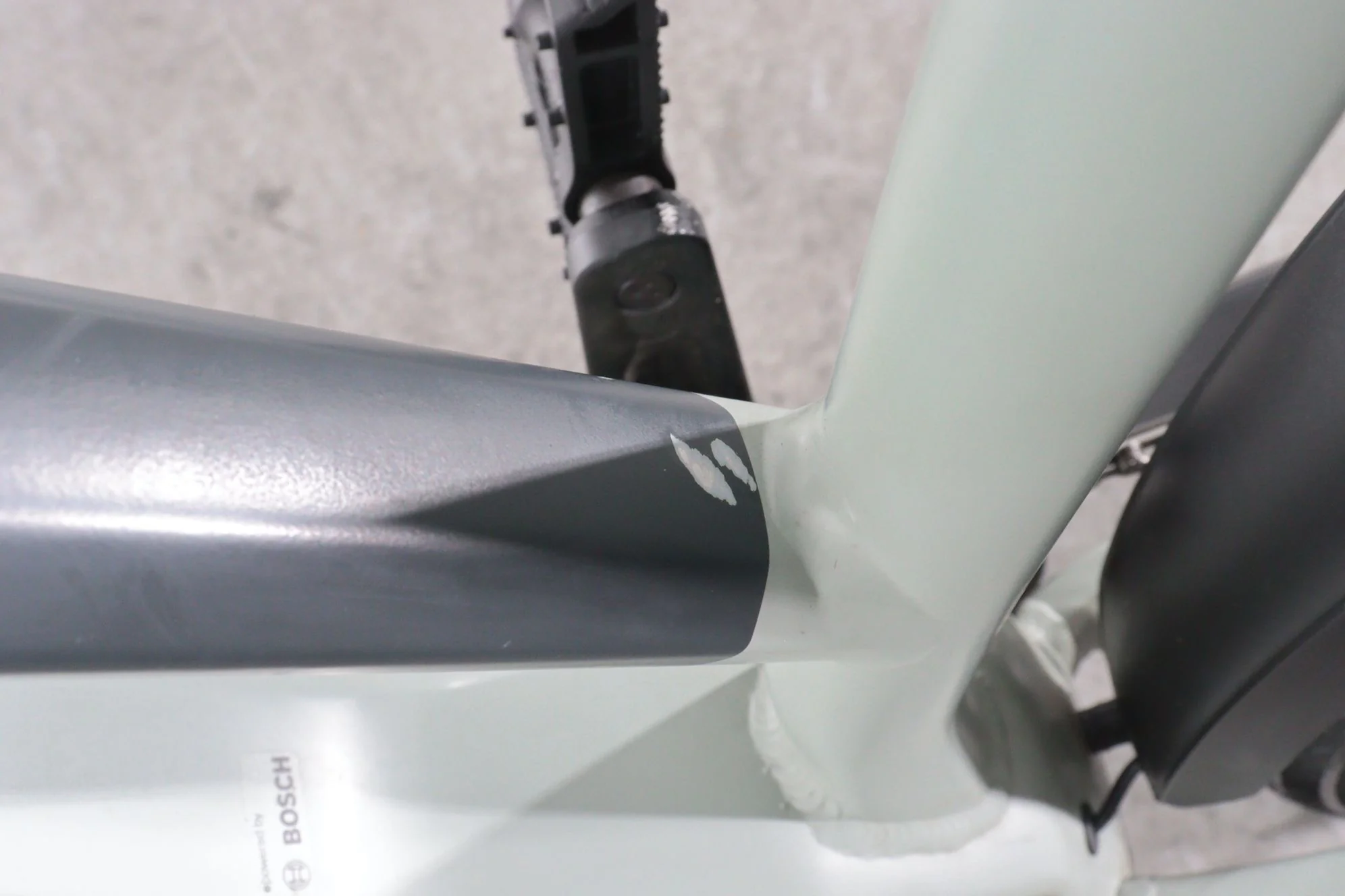 Cube Touring Hybrid Pro - Image 11