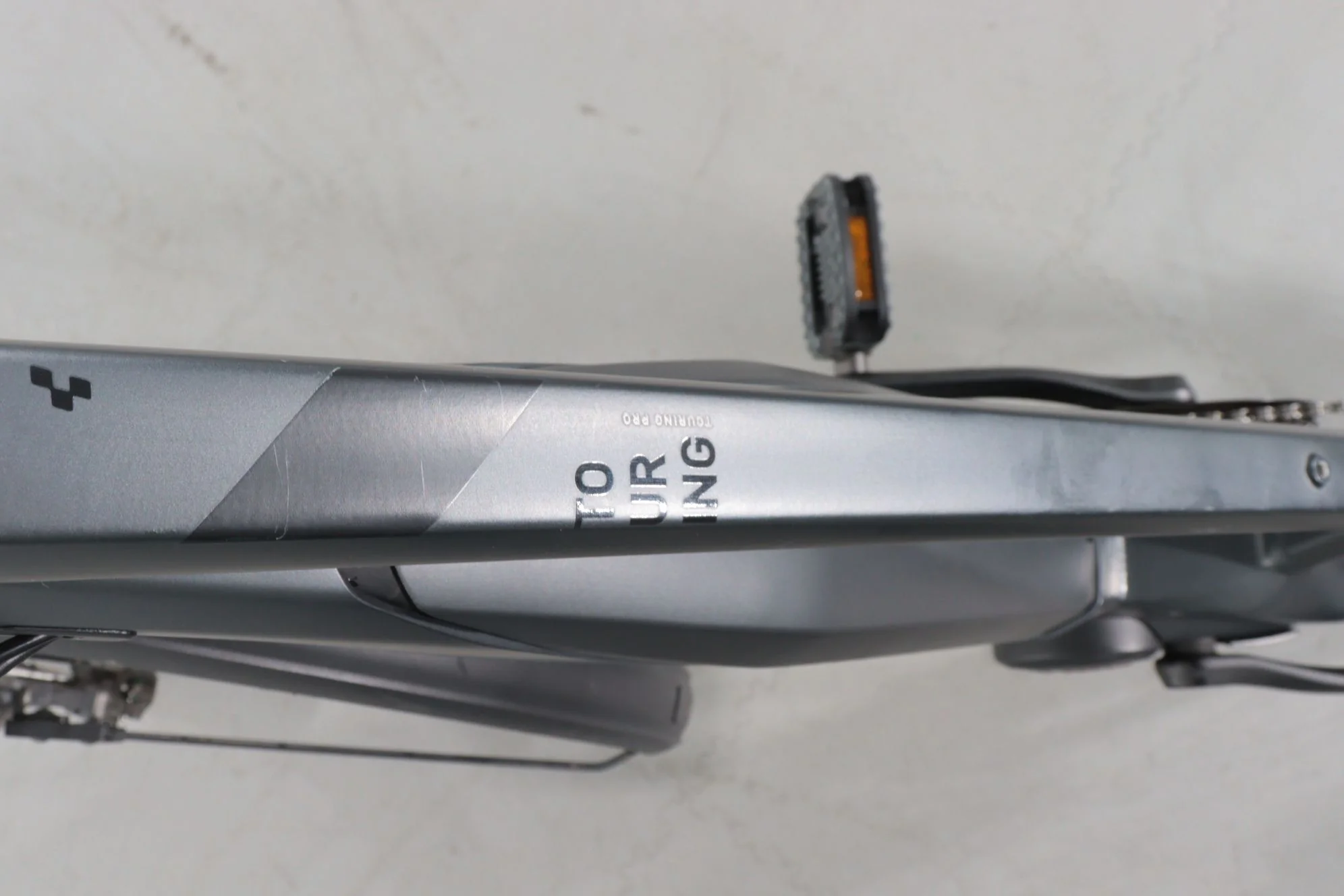 Cube Touring Hybrid Pro - Image 11