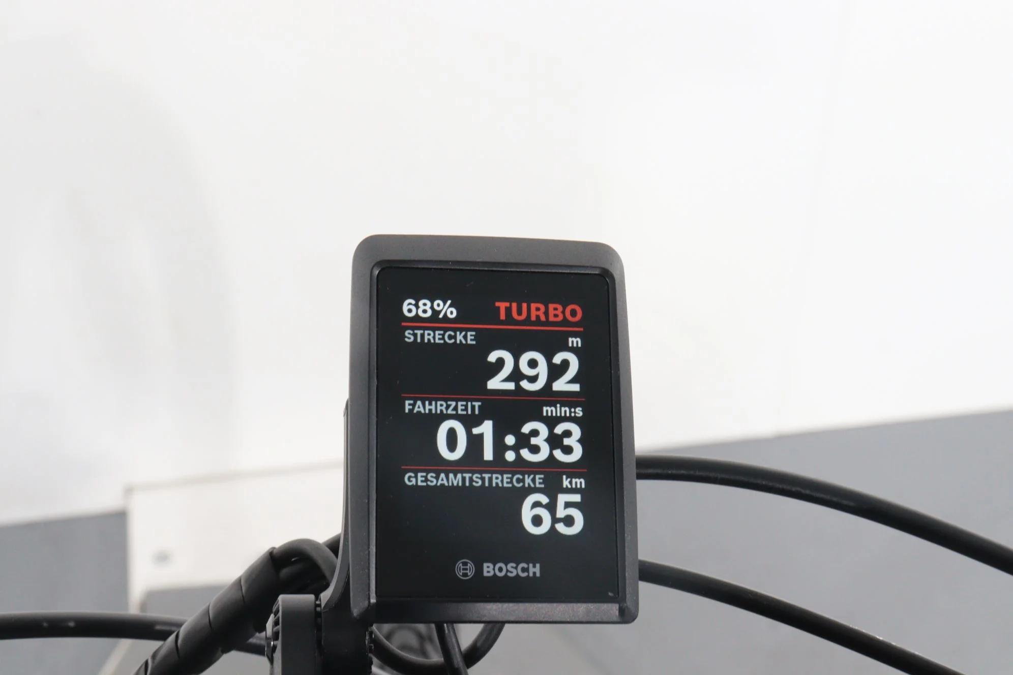 Cube Touring Hybrid Pro - Image 12