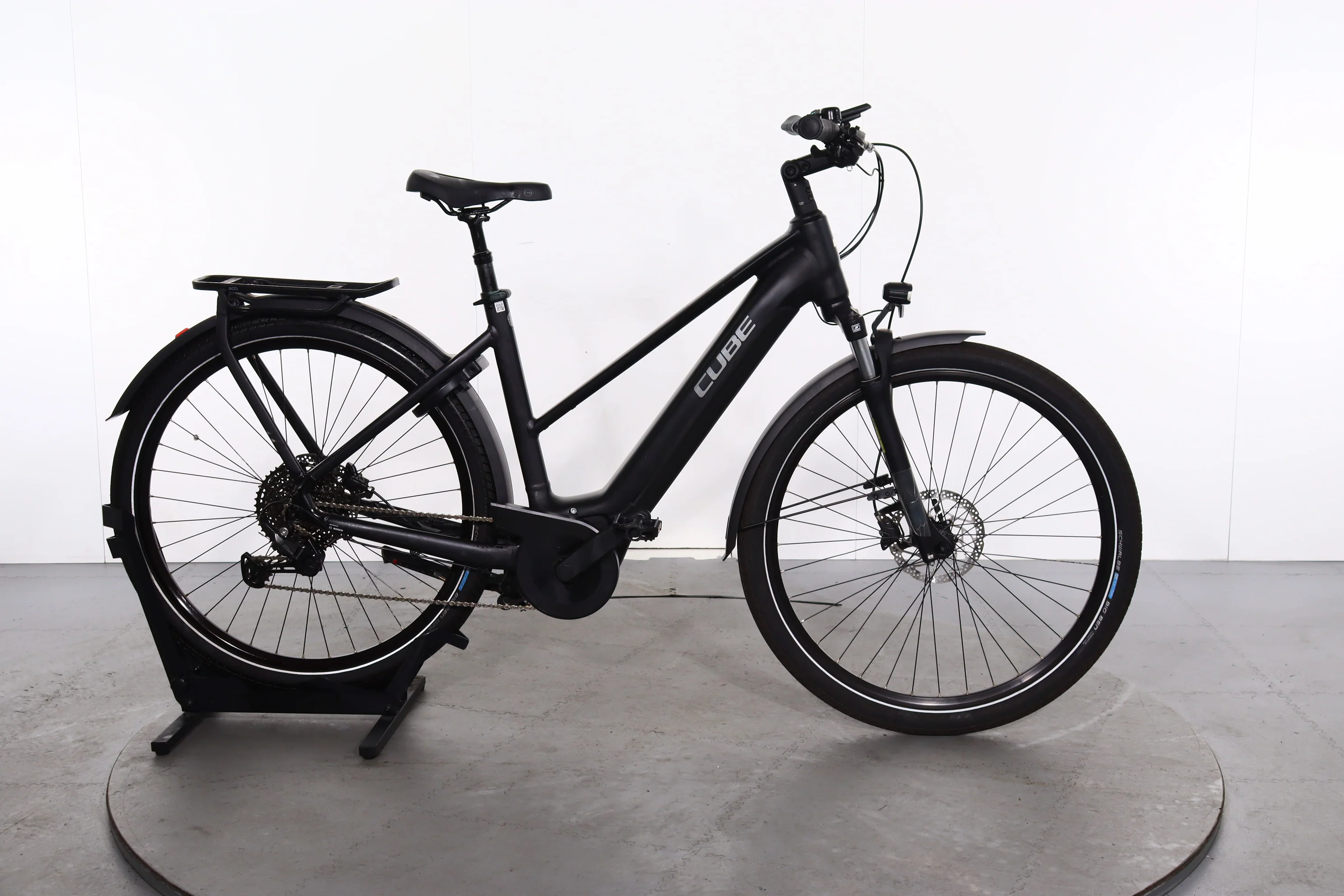 Cube Touring Hybrid Pro