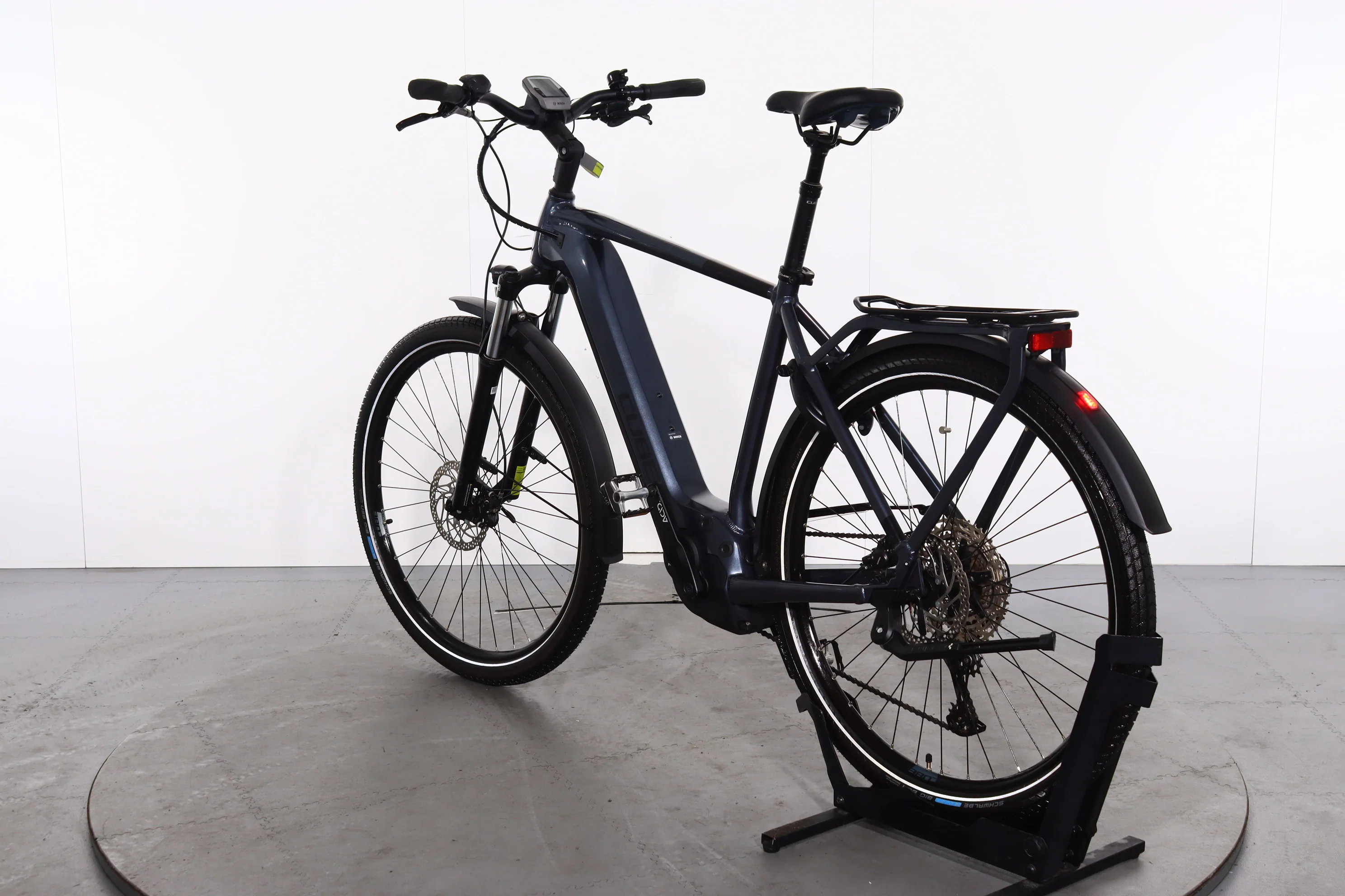 Cube Touring Hybrid Pro - Image 6