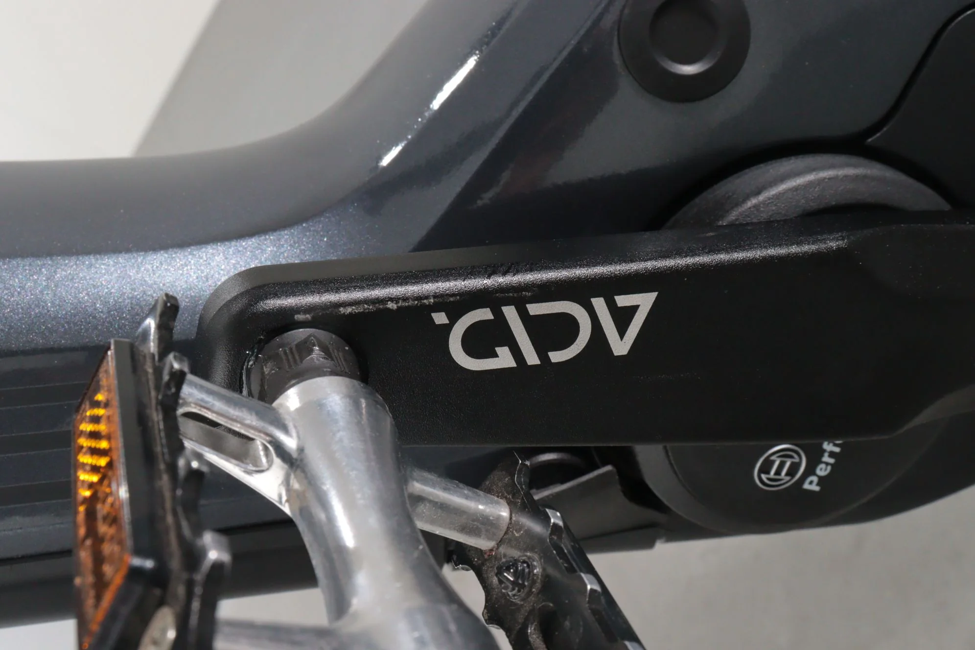 Cube Touring Hybrid Pro - Image 9