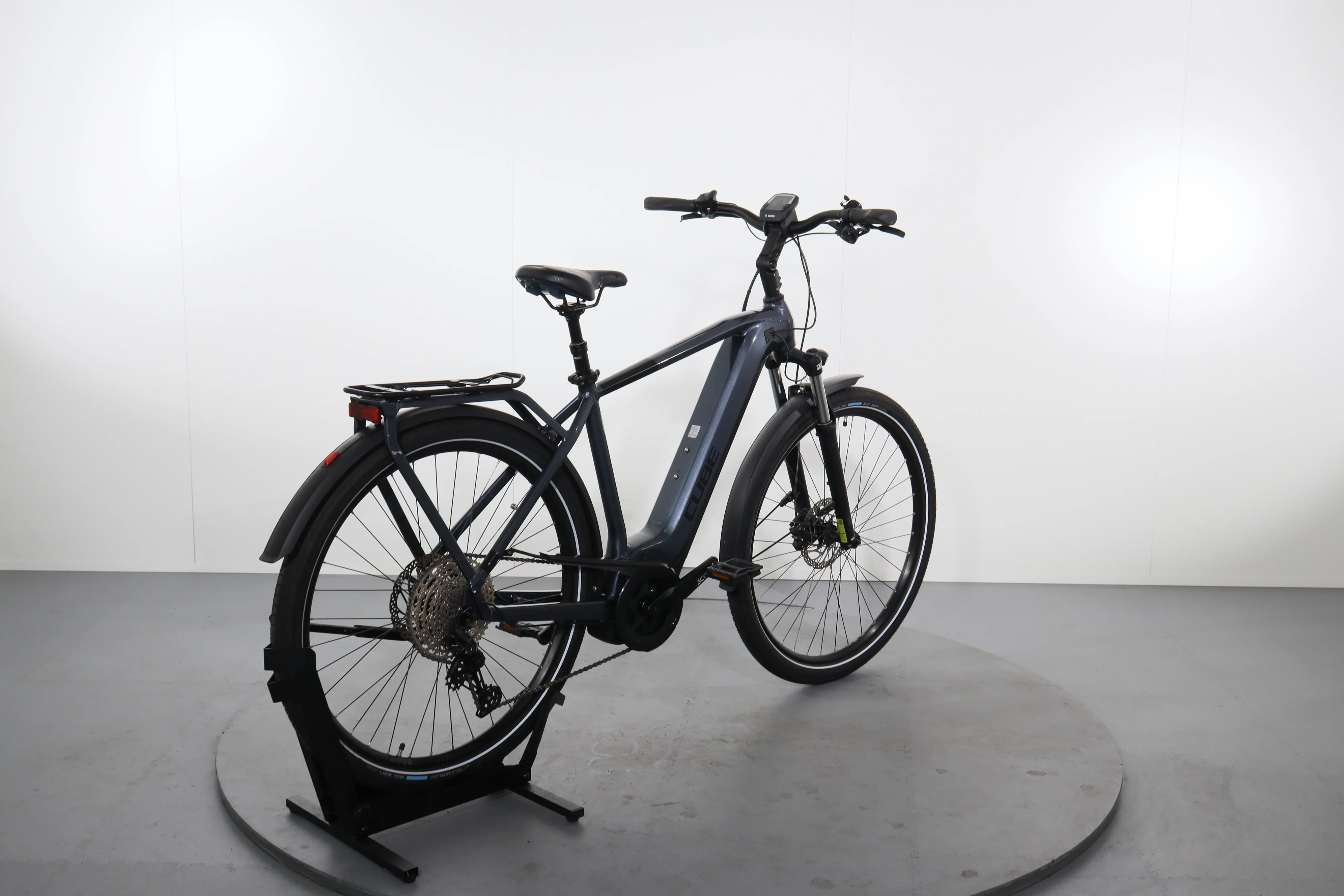 Cube Touring Hybrid Pro - Image 6