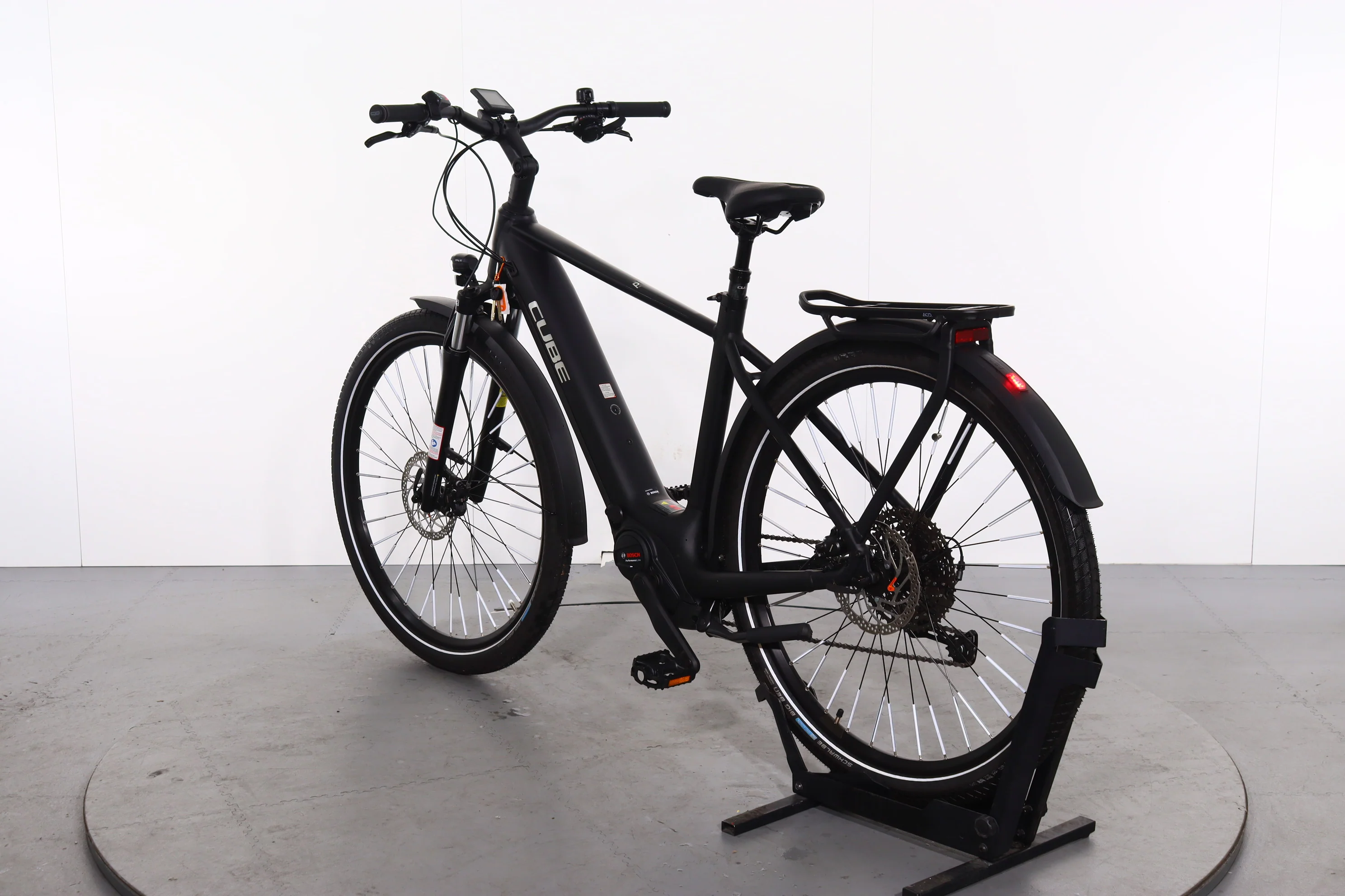 Cube Touring Hybrid Pro - Image 6