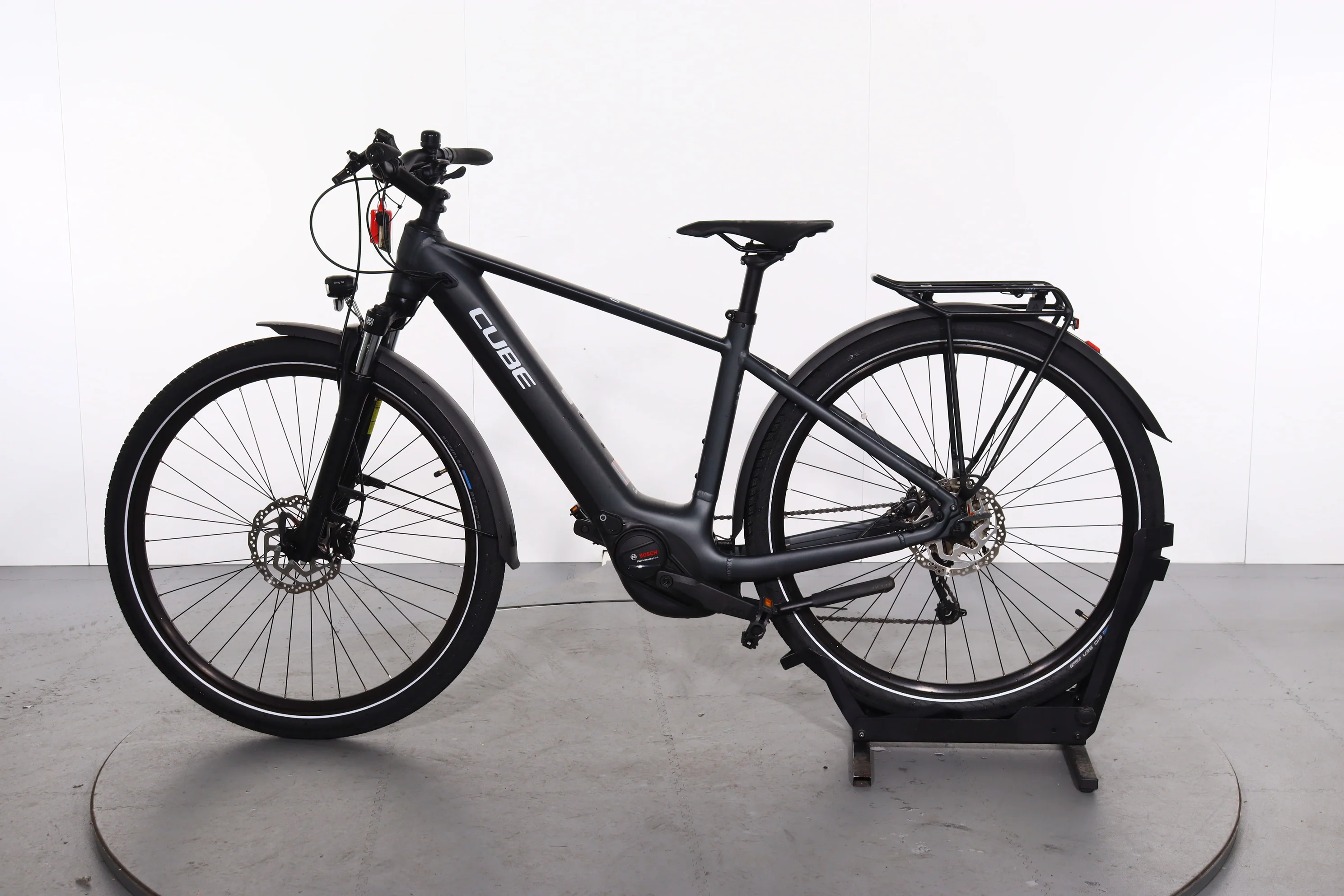Cube Touring Hybrid Pro - Image 5