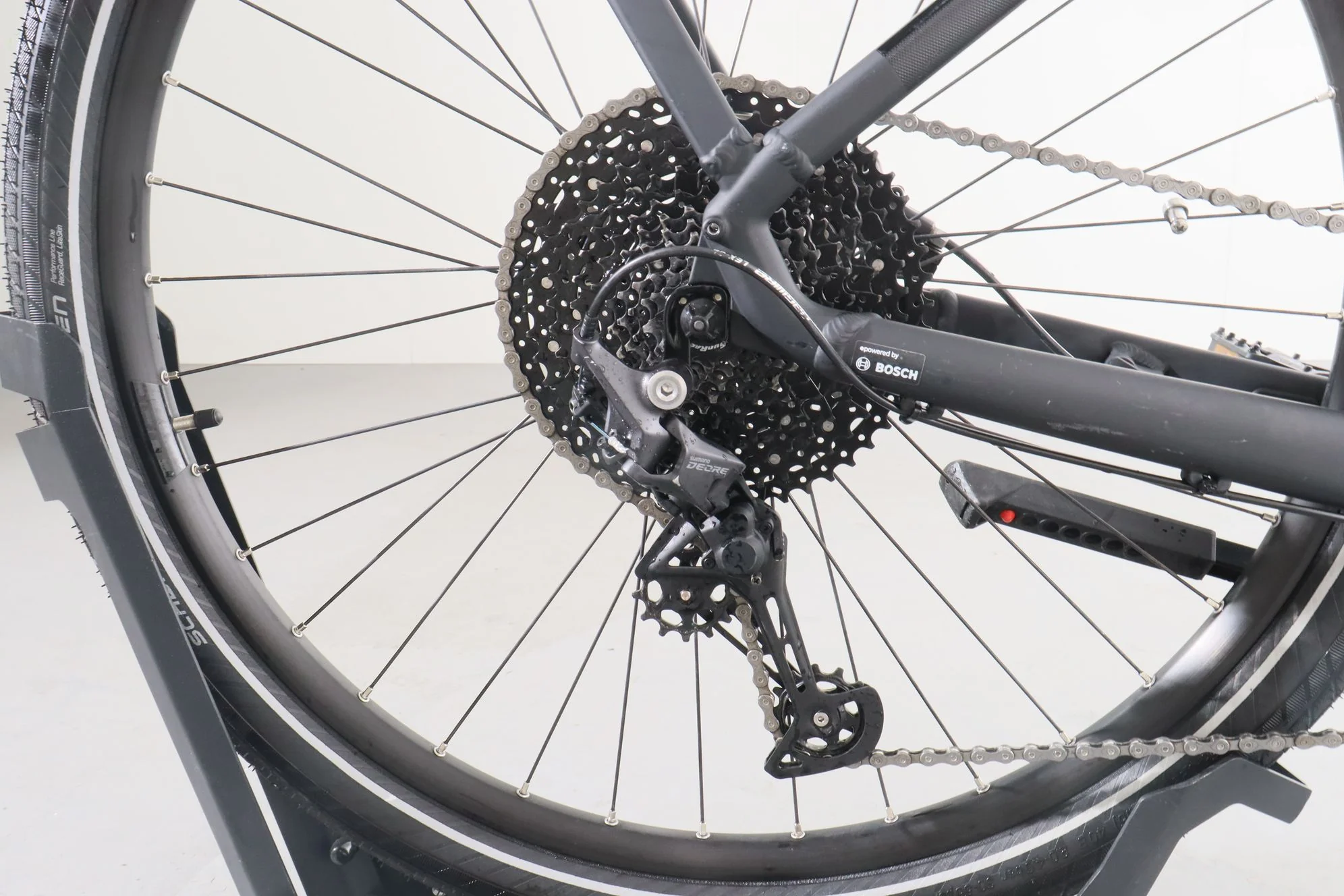 Cube Touring Hybrid Pro - Image 11