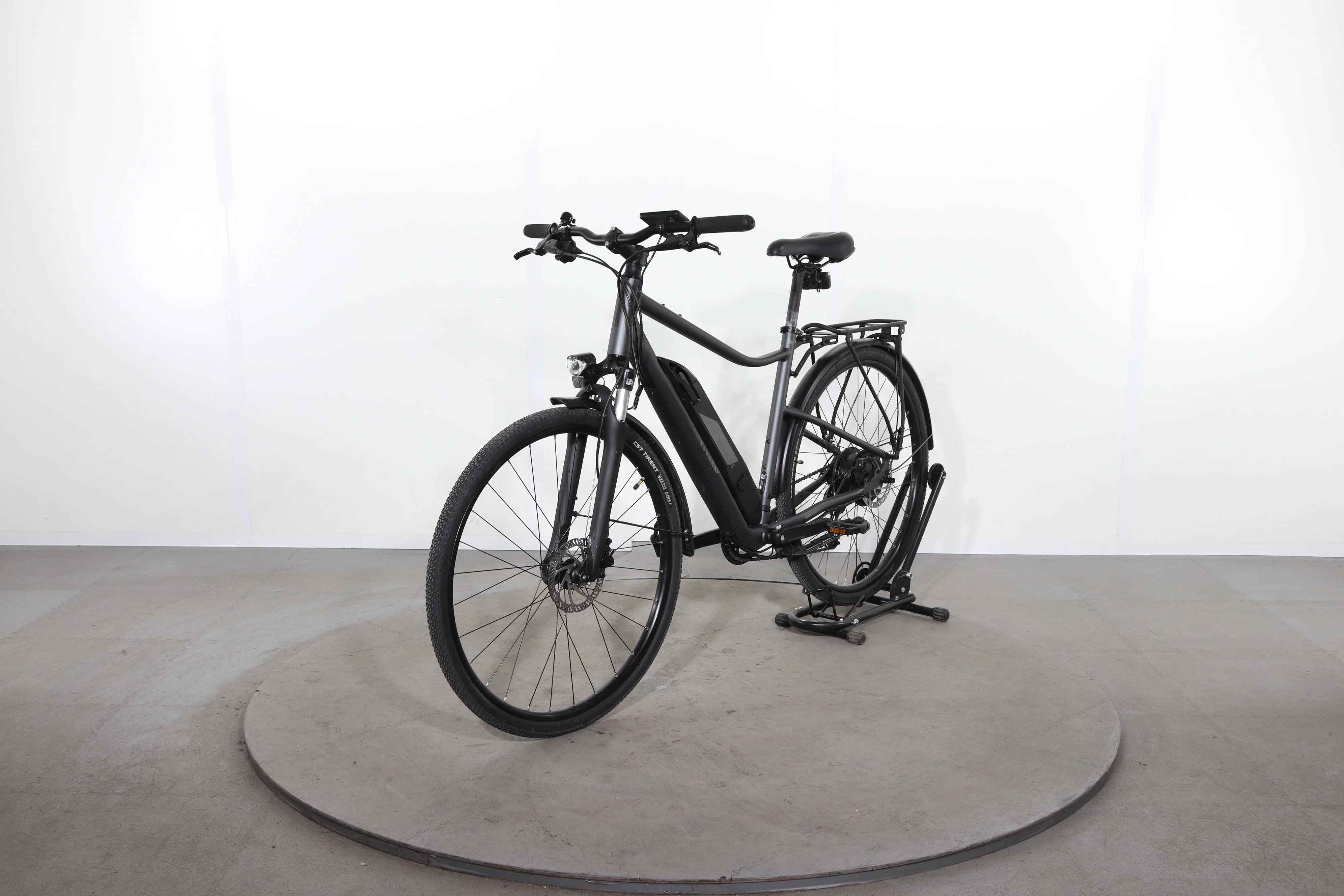 Decathlon Riverside 520e - Image 3