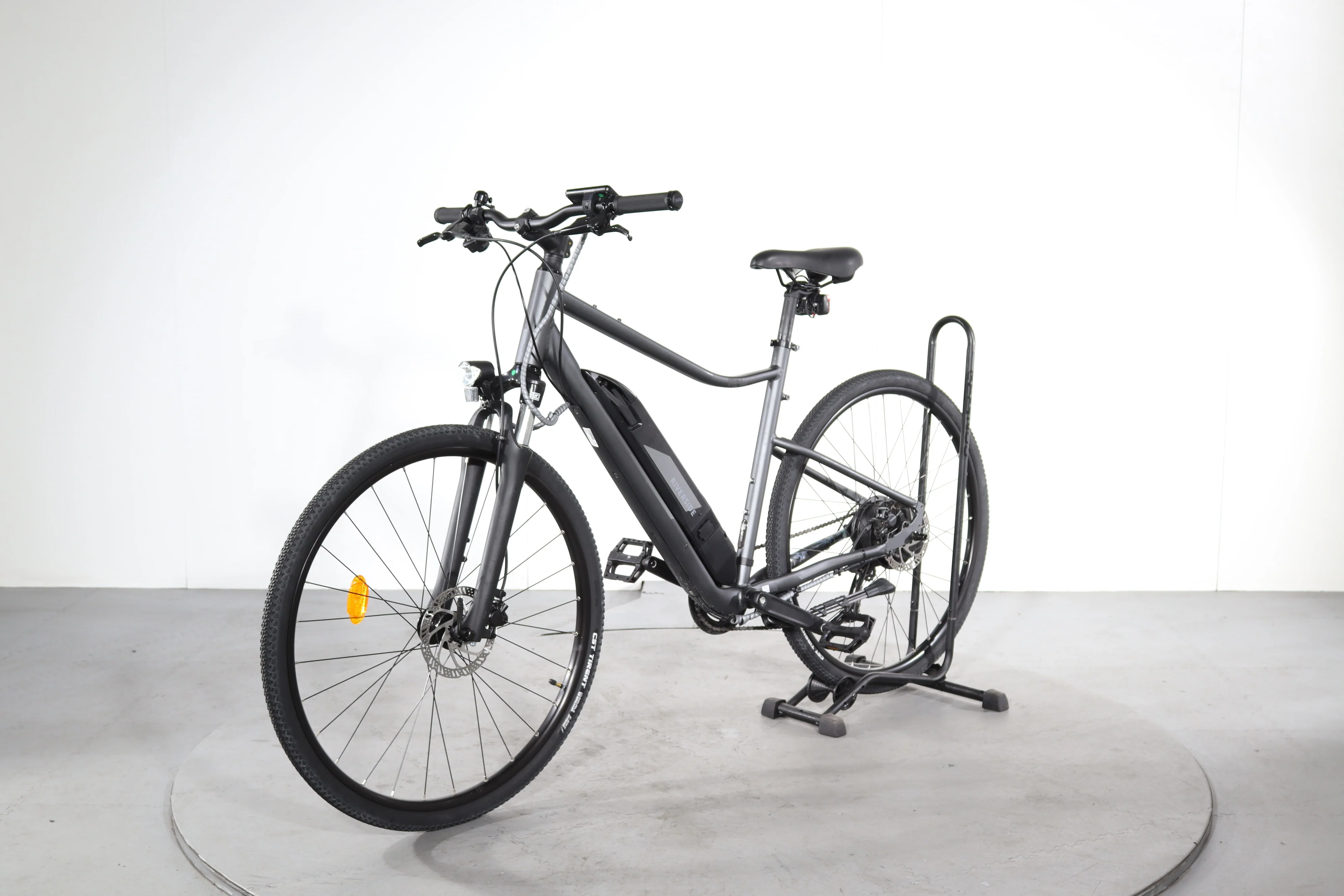 Decathlon Riverside 520E - Image 3
