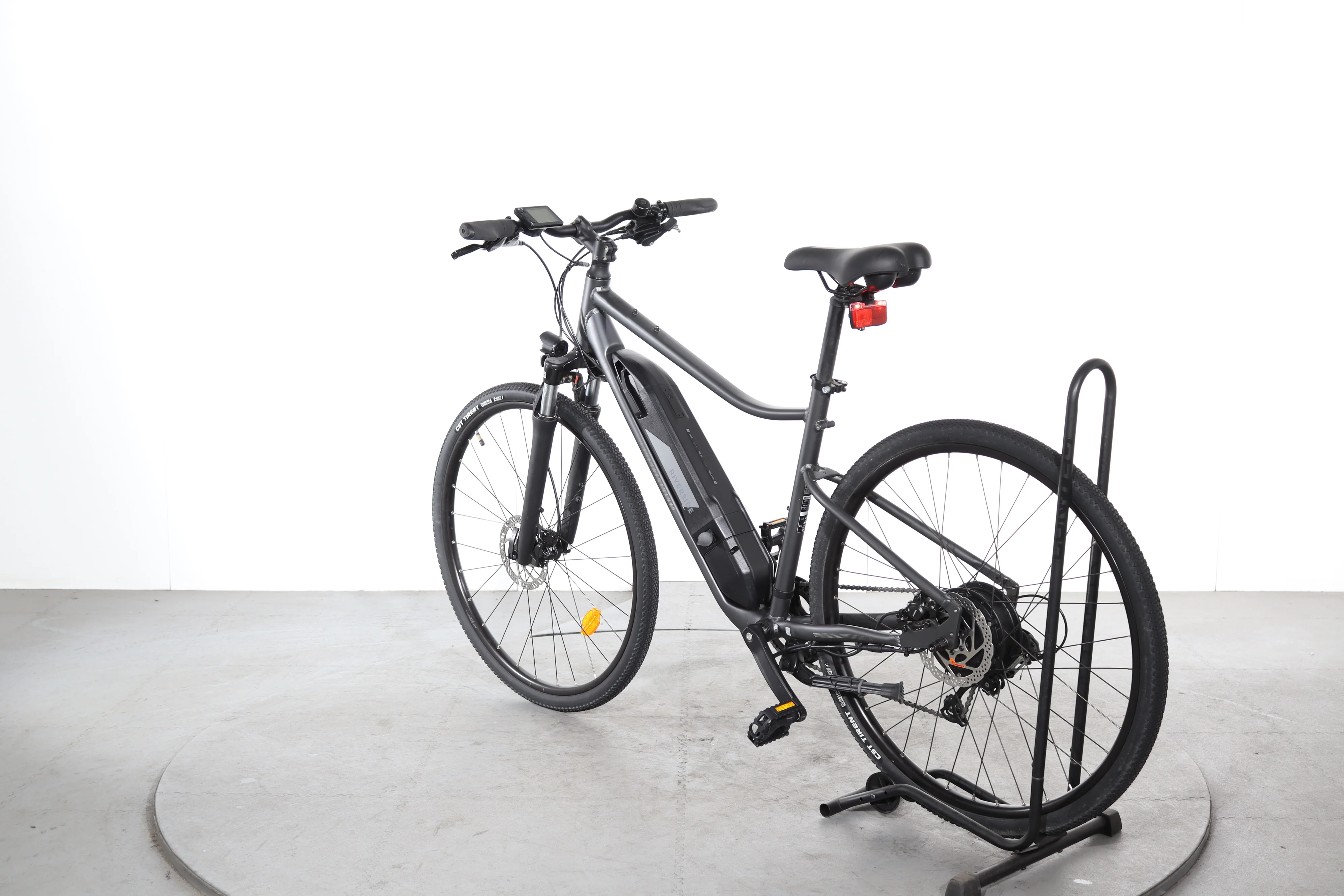 Decathlon Riverside 520E - Image 5