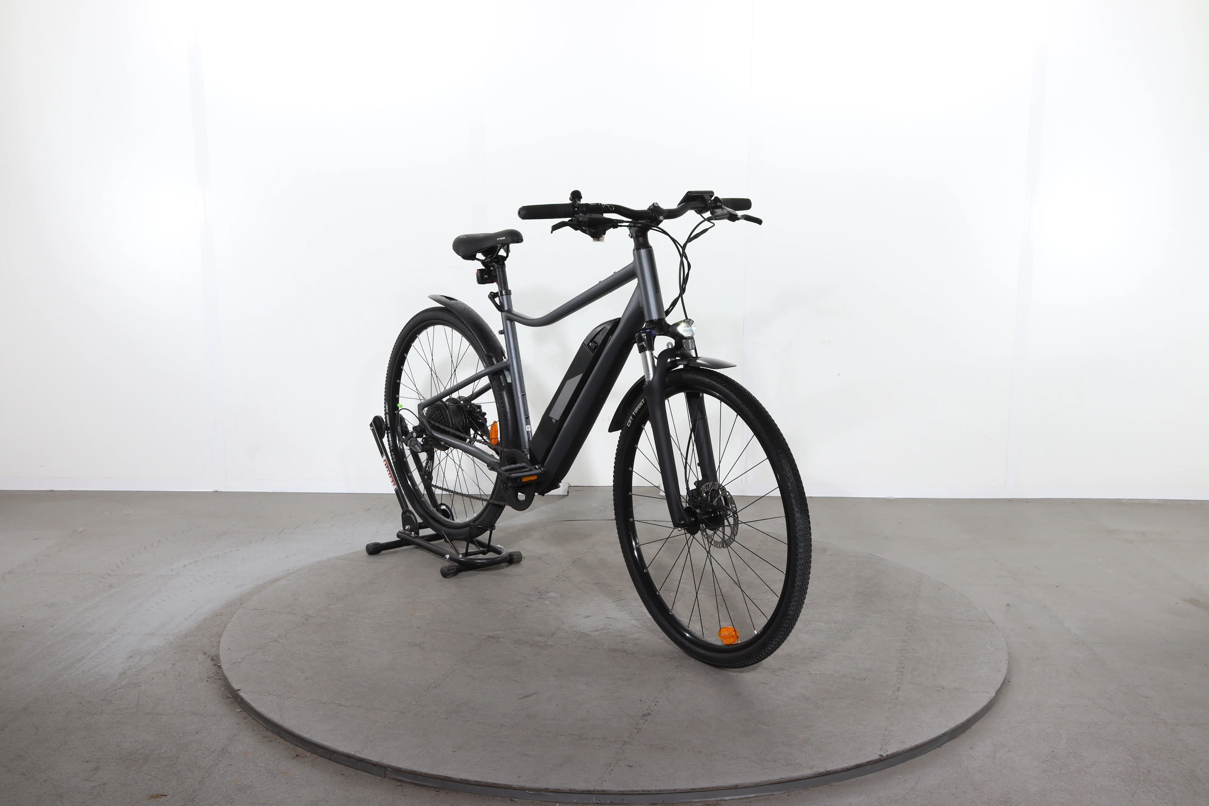 Decathlon Riverside 520E - Image 2