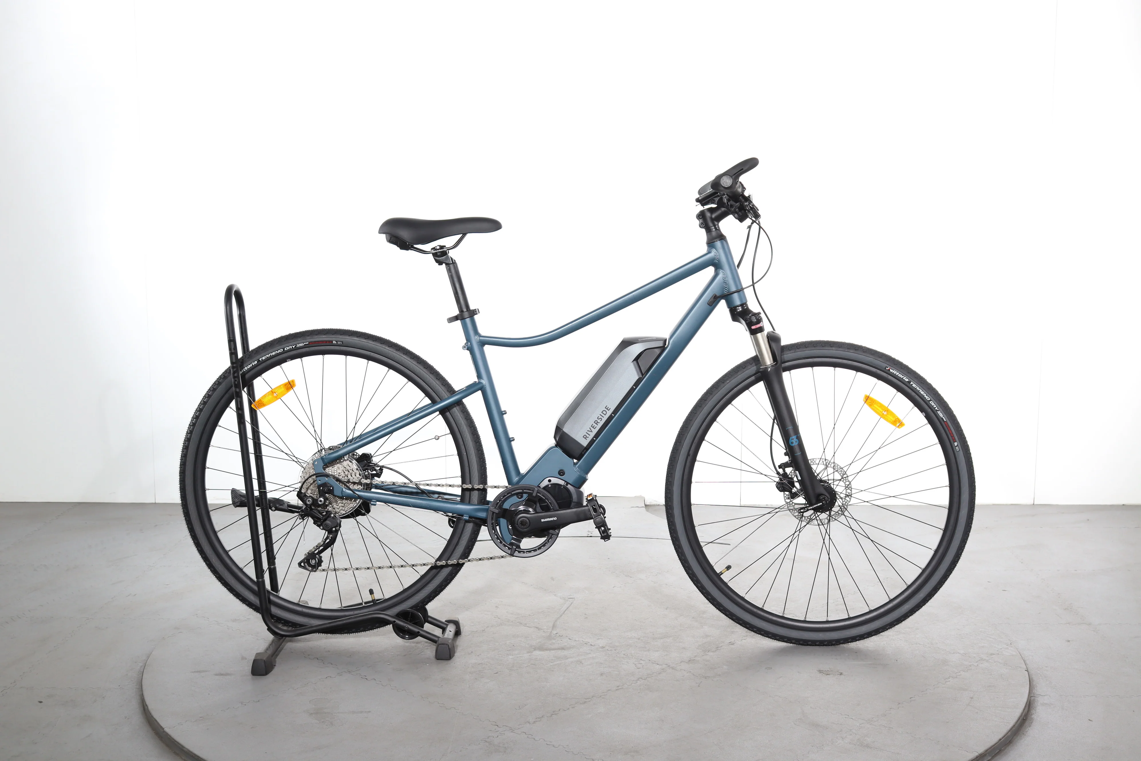 Decathlon Riverside 540 E