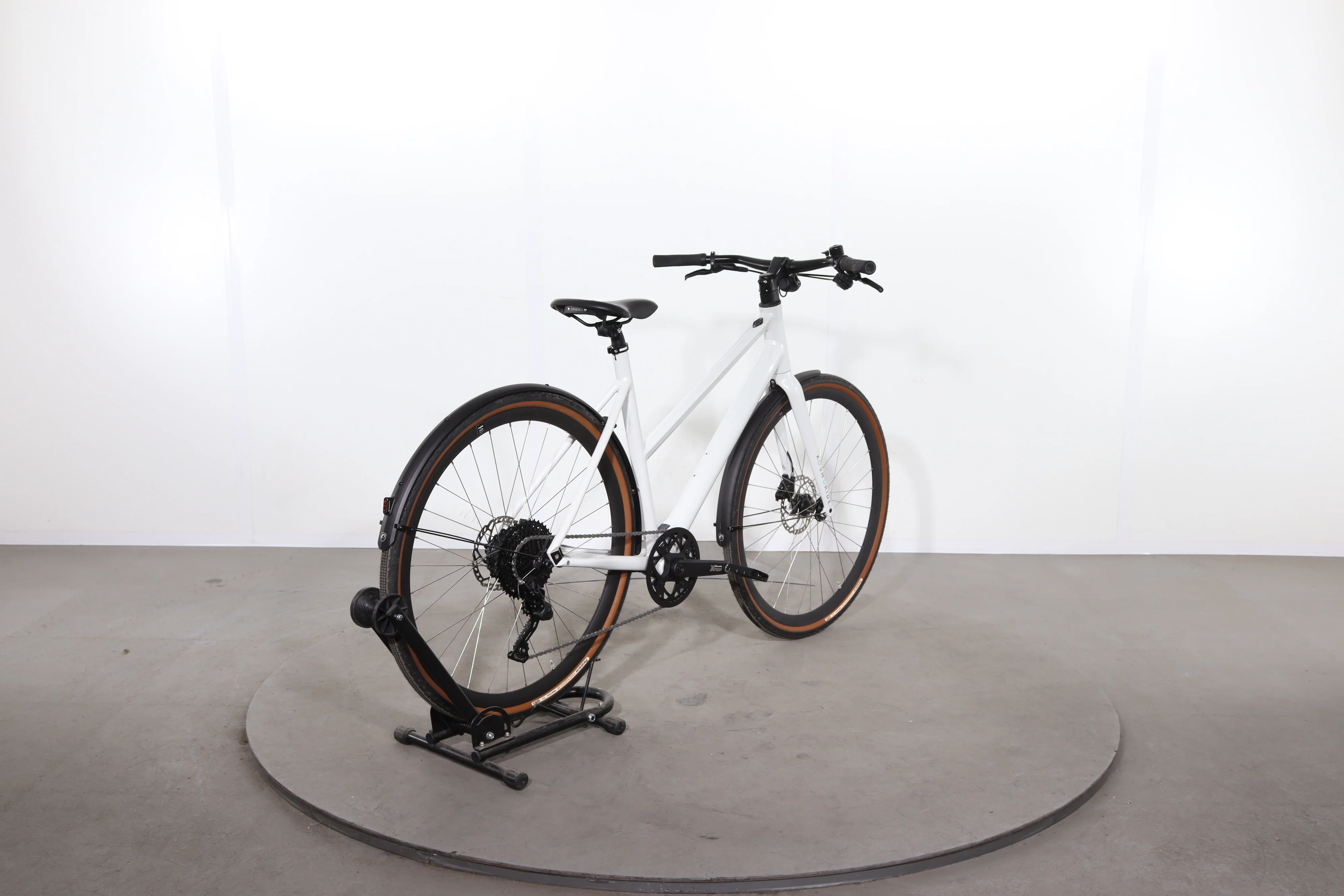 Desiknio X35 - Image 6