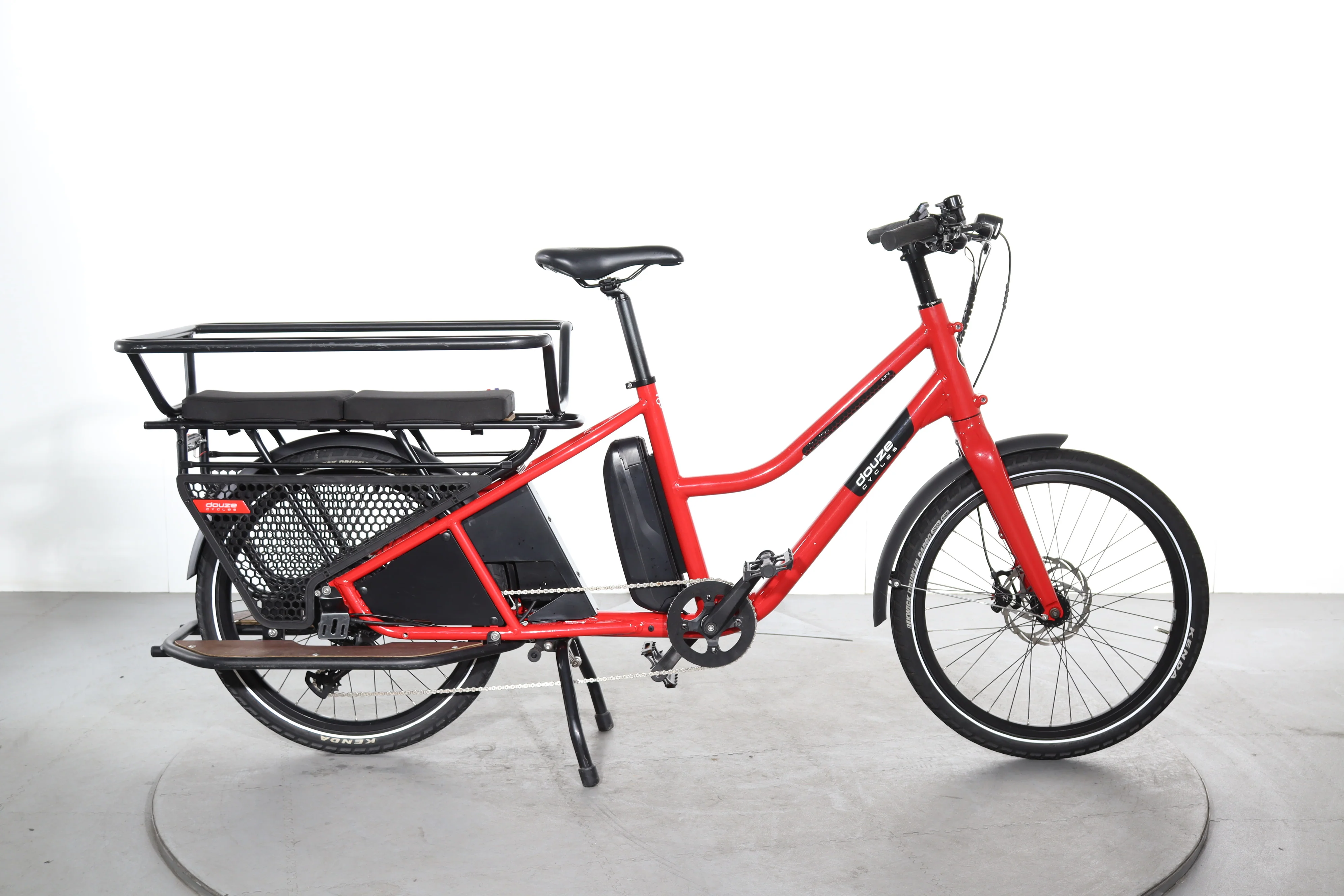 Douze Cycles LT1