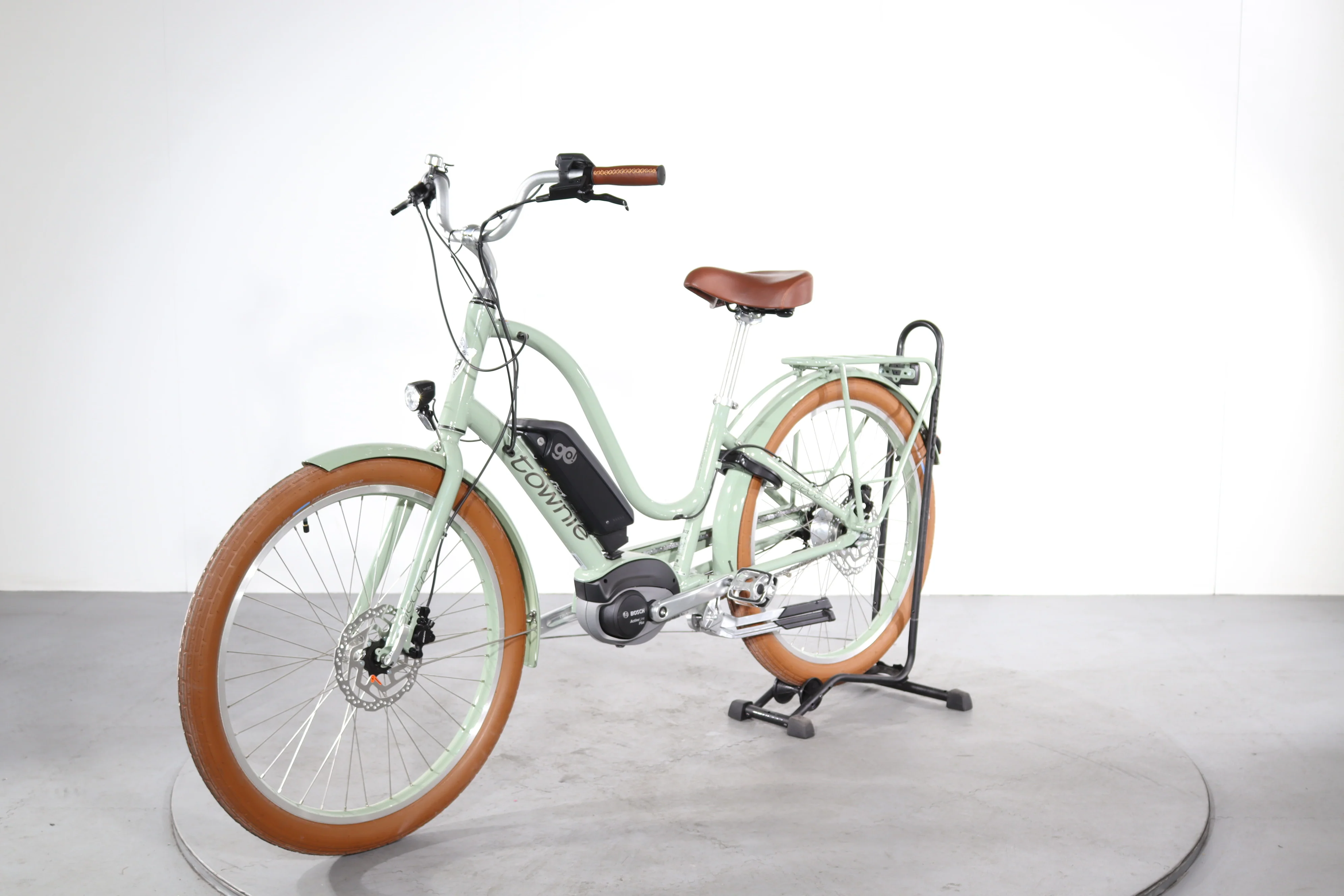 Electra Townie Go! 5i Step-Thru - Image 3