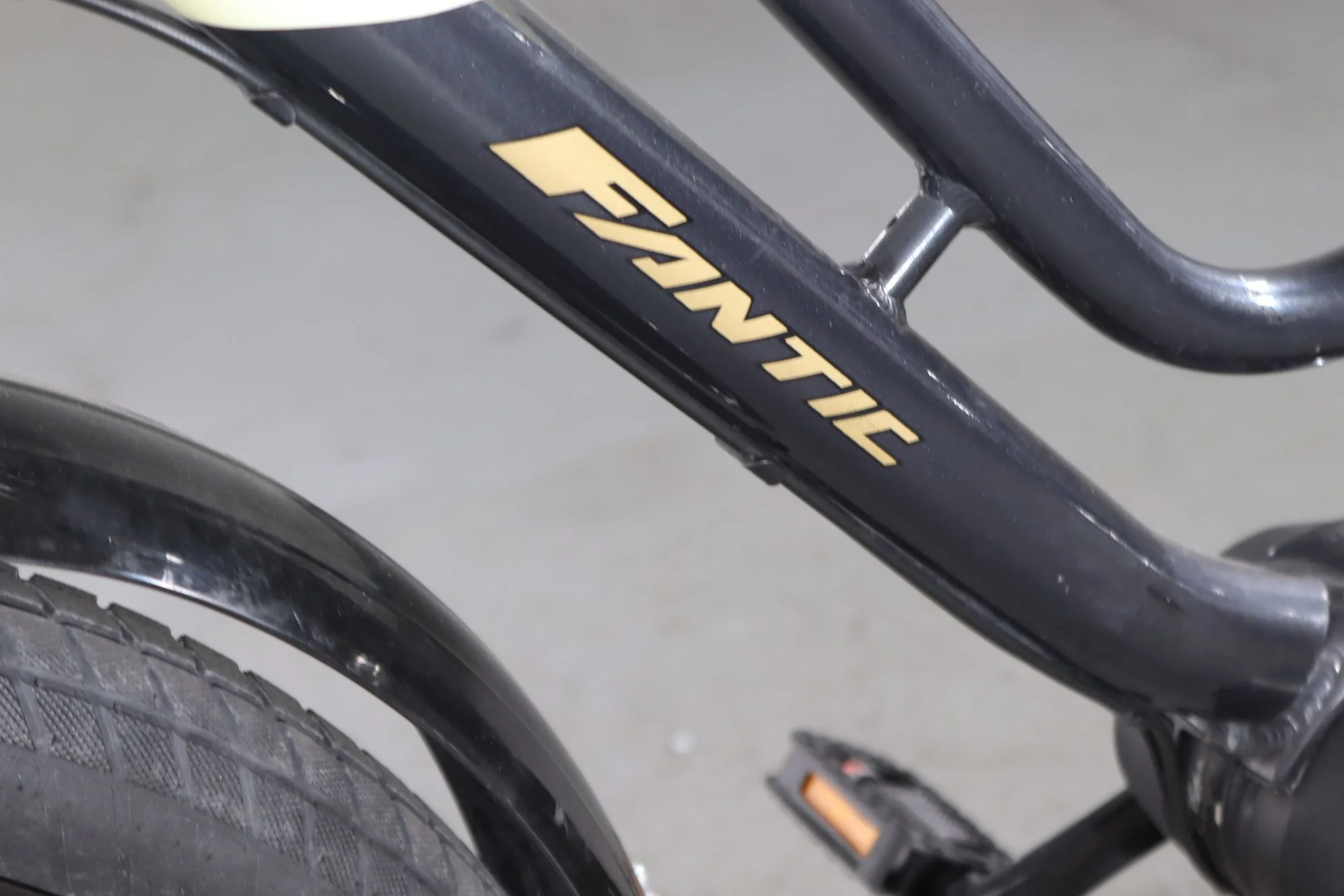 Fantic 7D-Metro lady - Image 9
