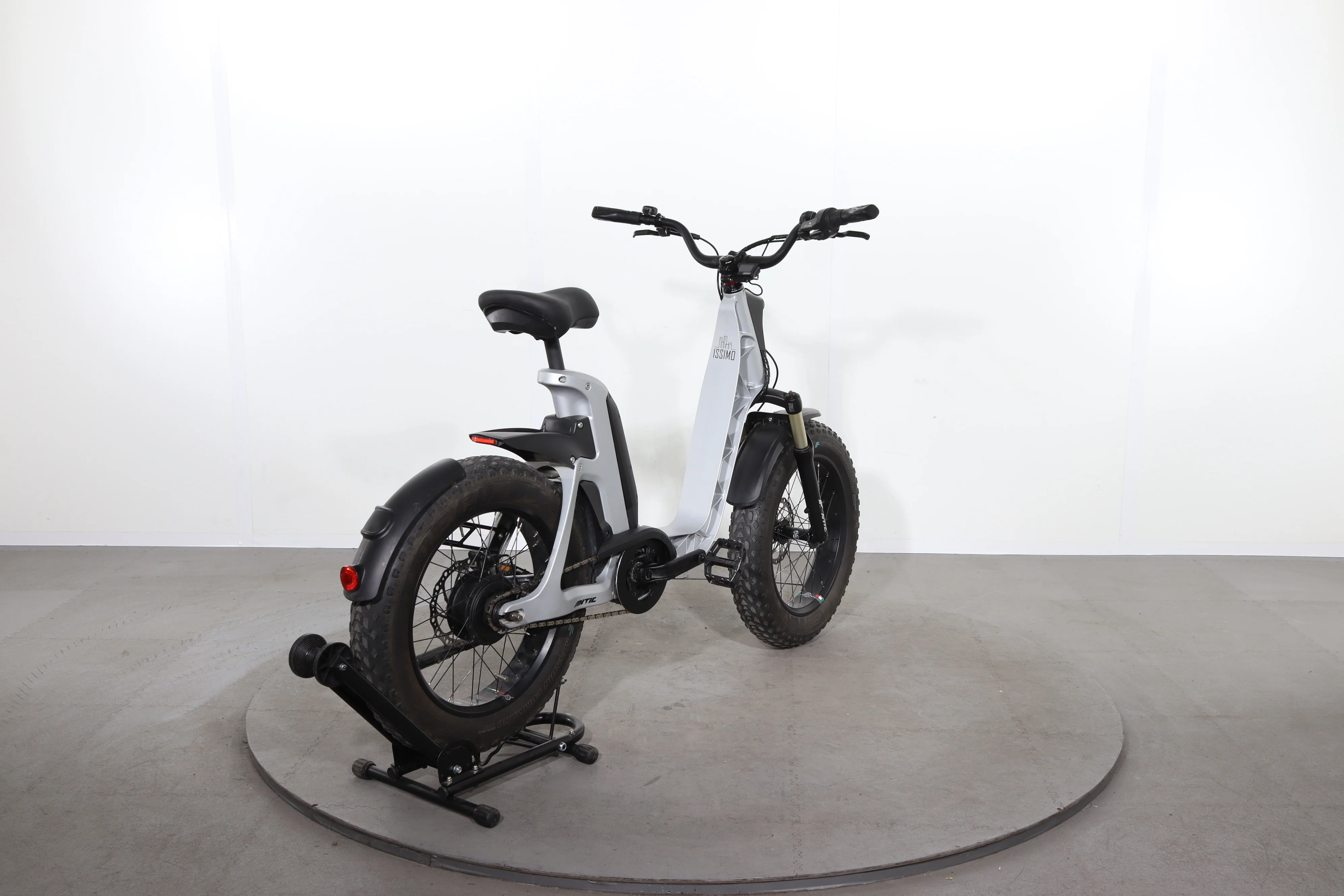Fantic Issimo Fun - Image 6