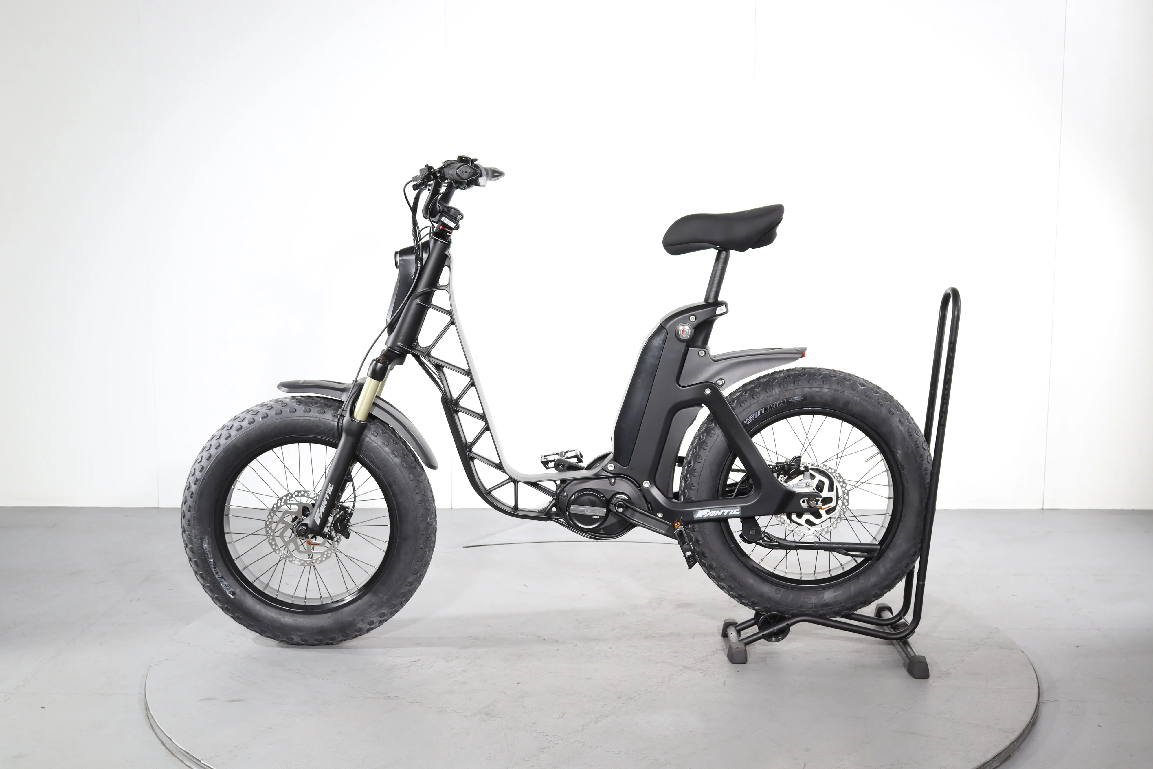 Fantic Issimo Fun - Image 4