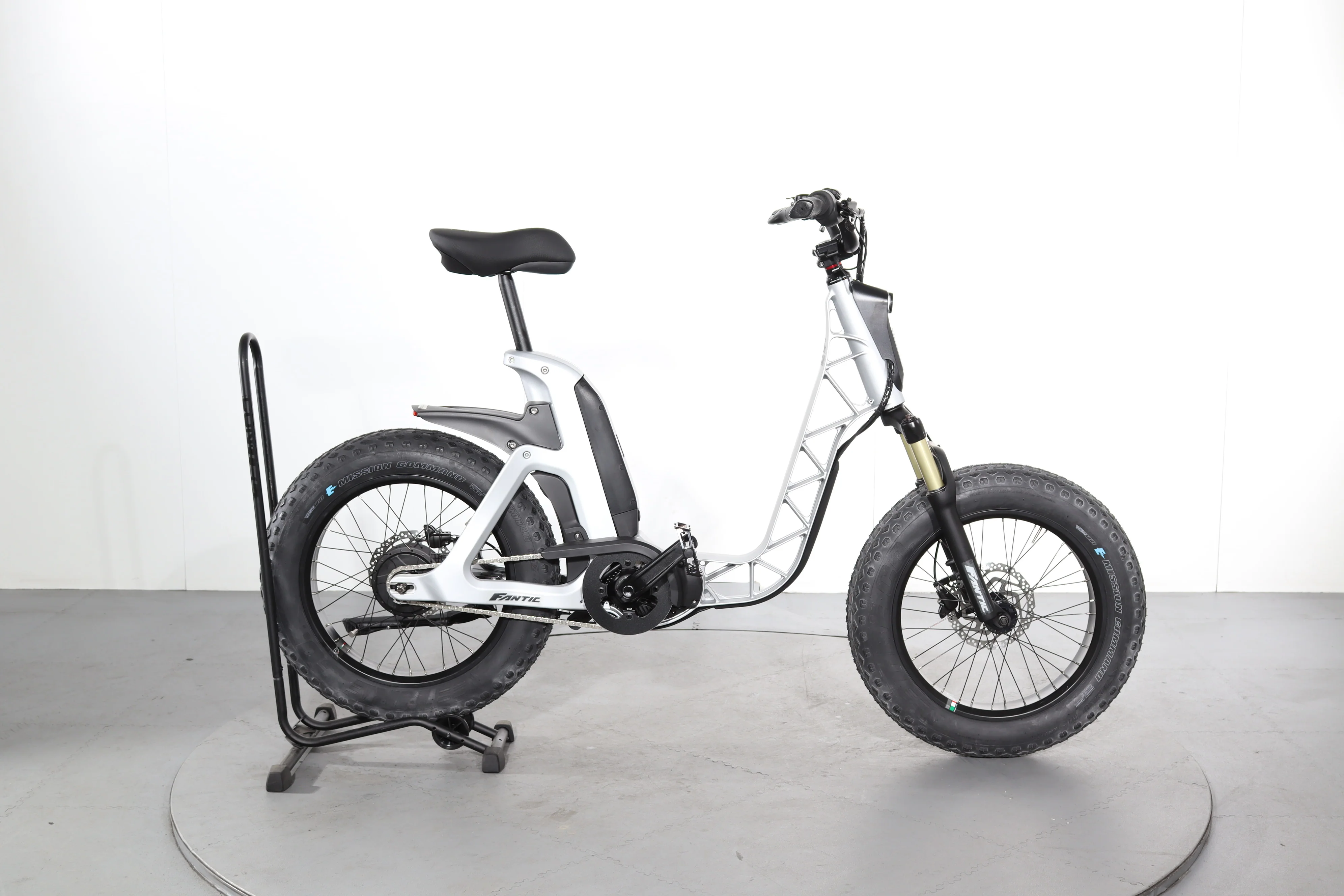 Fantic Issimo Fun