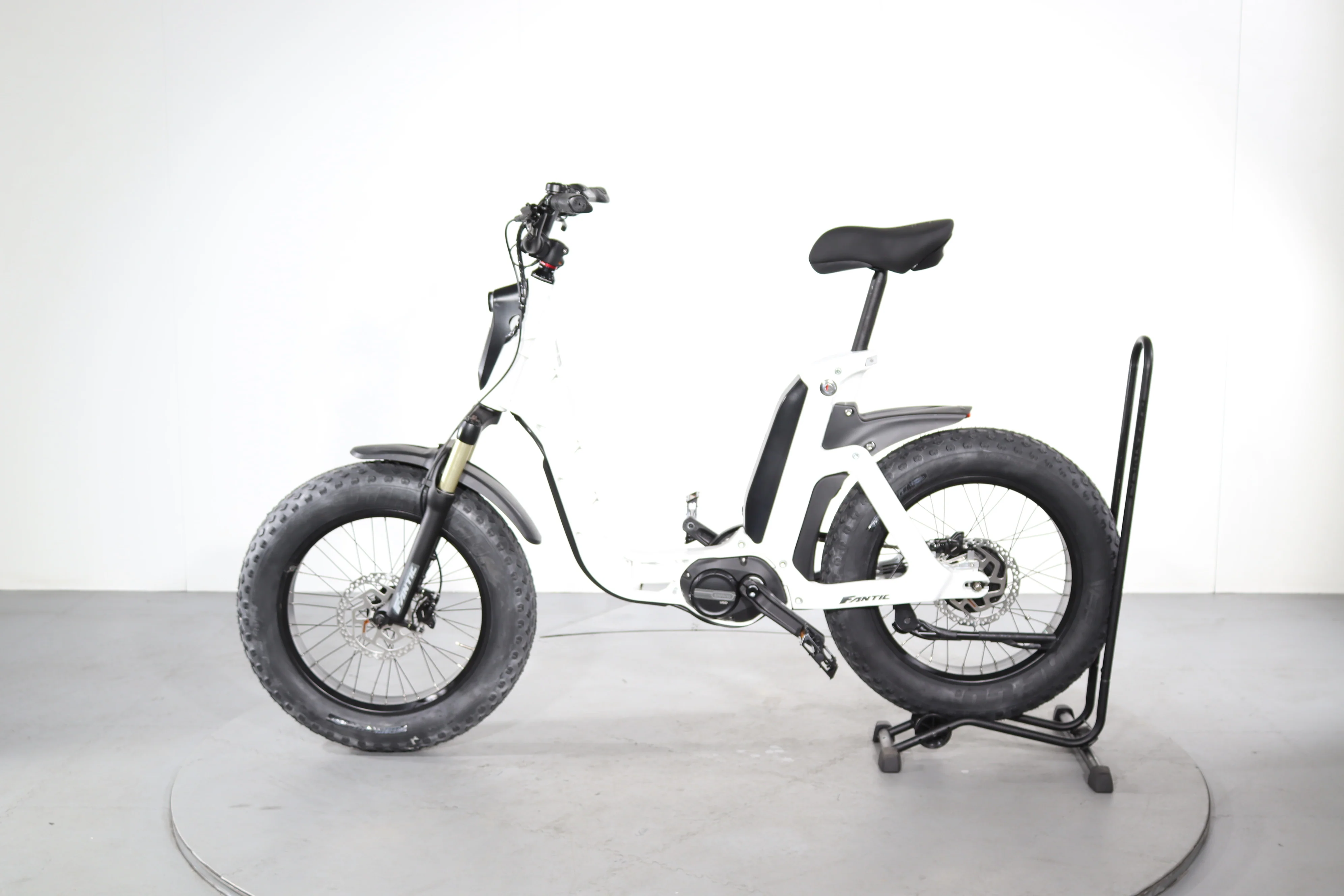 Fantic Issimo Fun - Image 4