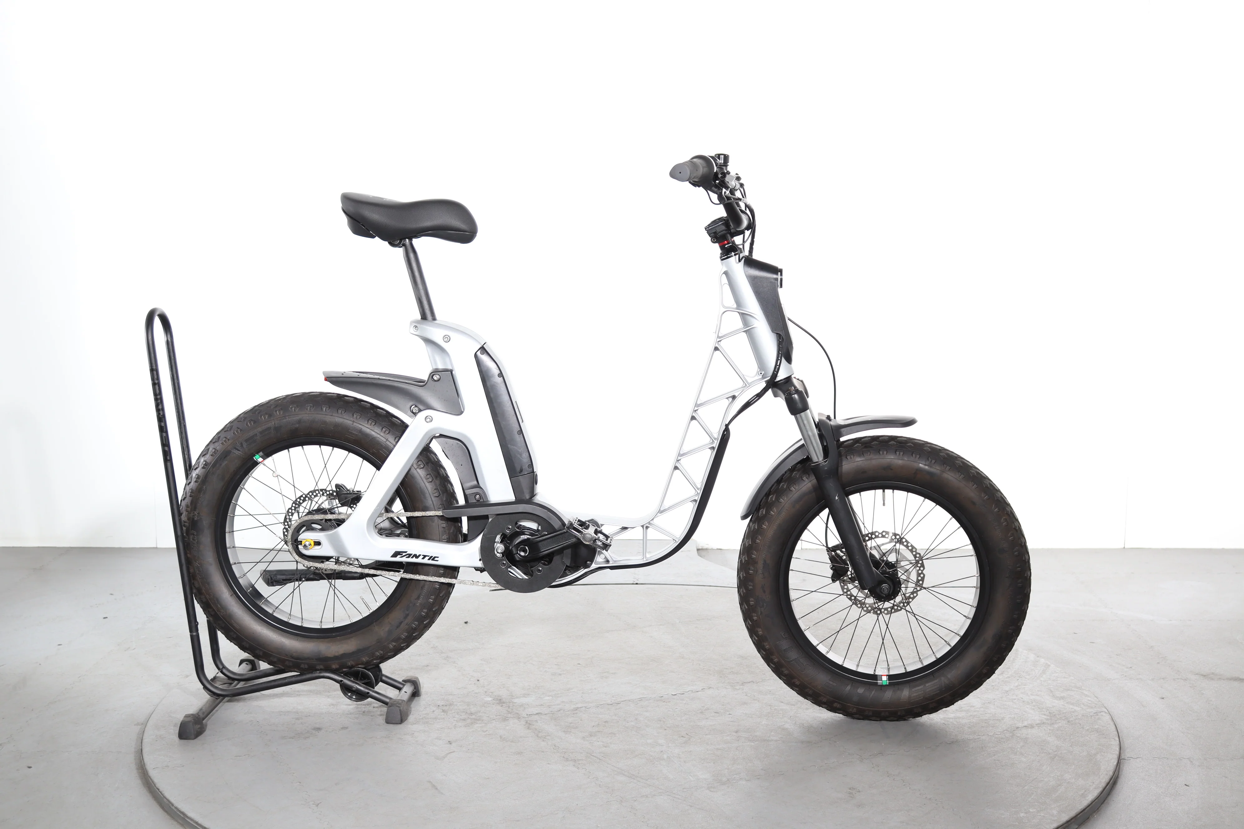 Fantic Issimo