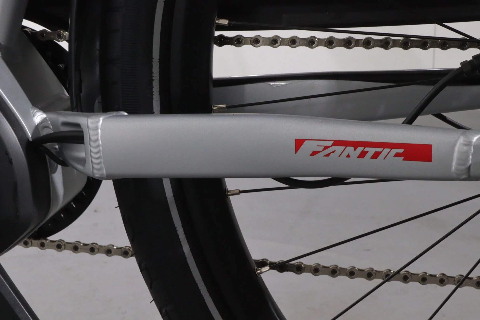 Fantic Seven Days Living Easy - Image 10