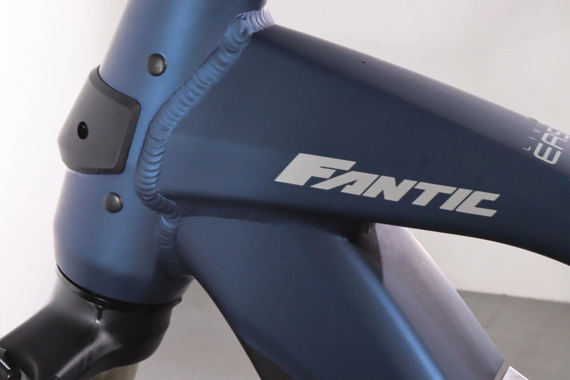 Fantic Seven Days Living - Image 9
