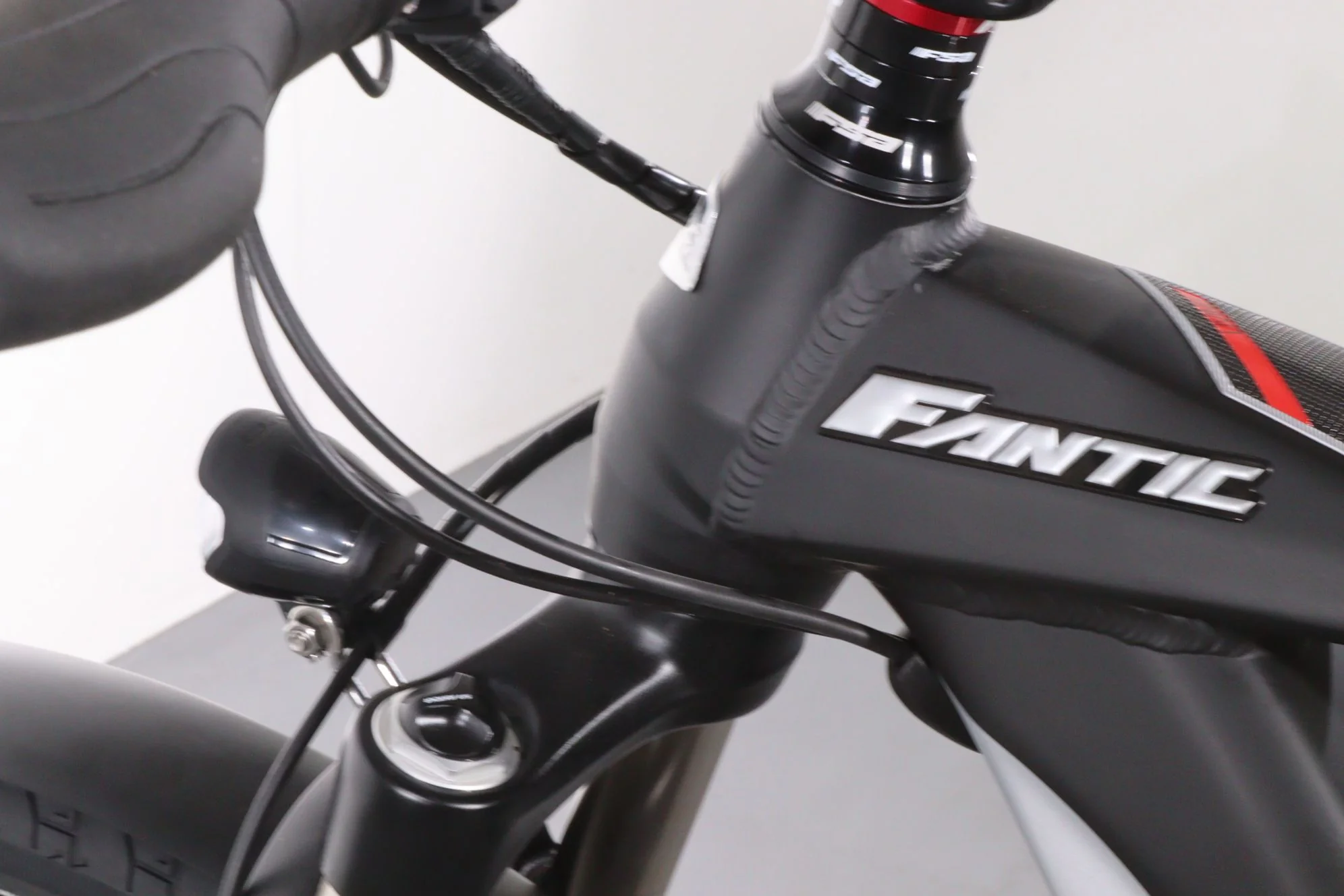 Fantic Seven Days Living - Image 9