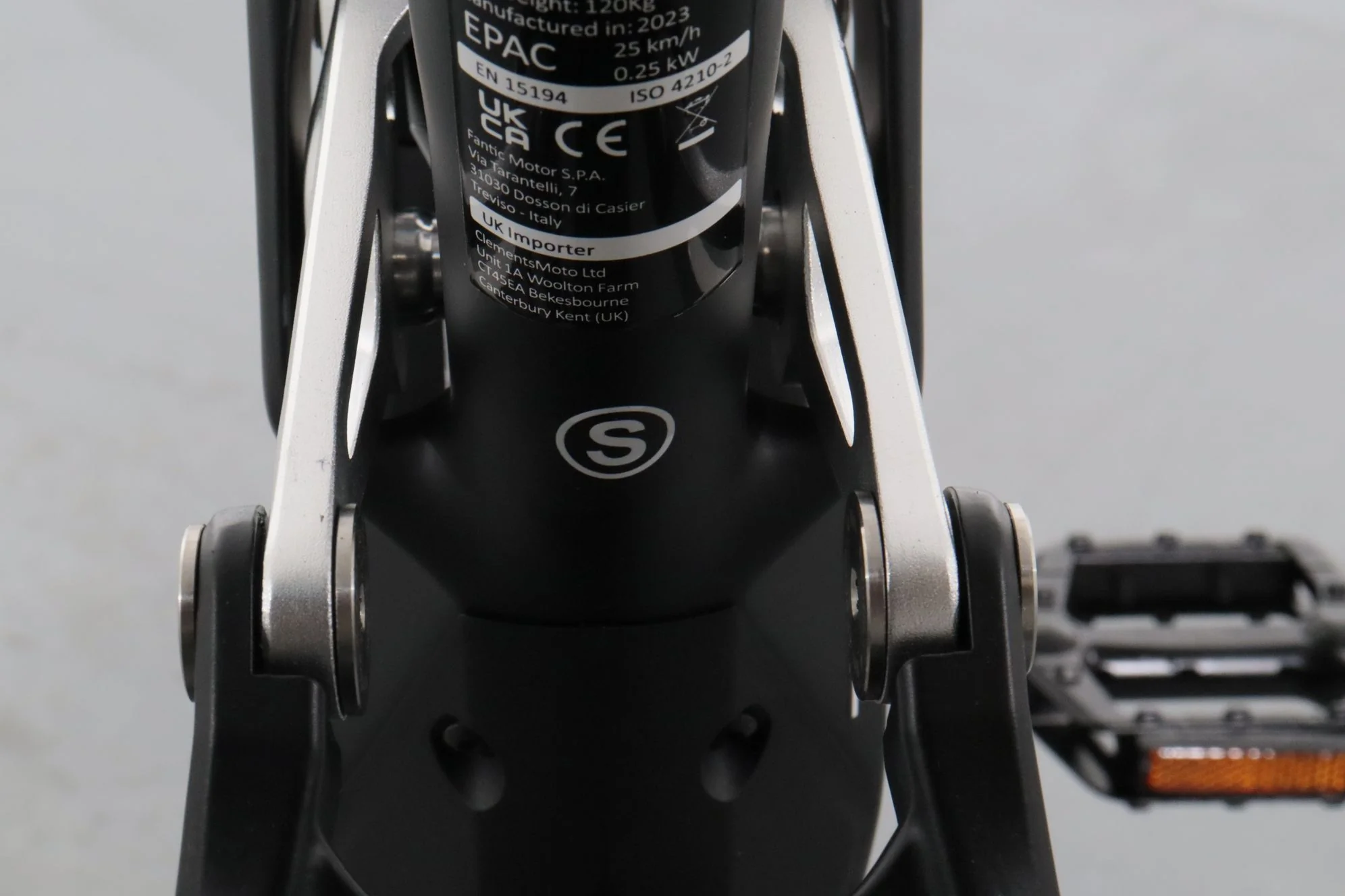 Fantic XTF 1.6 Carbon Race - Image 12