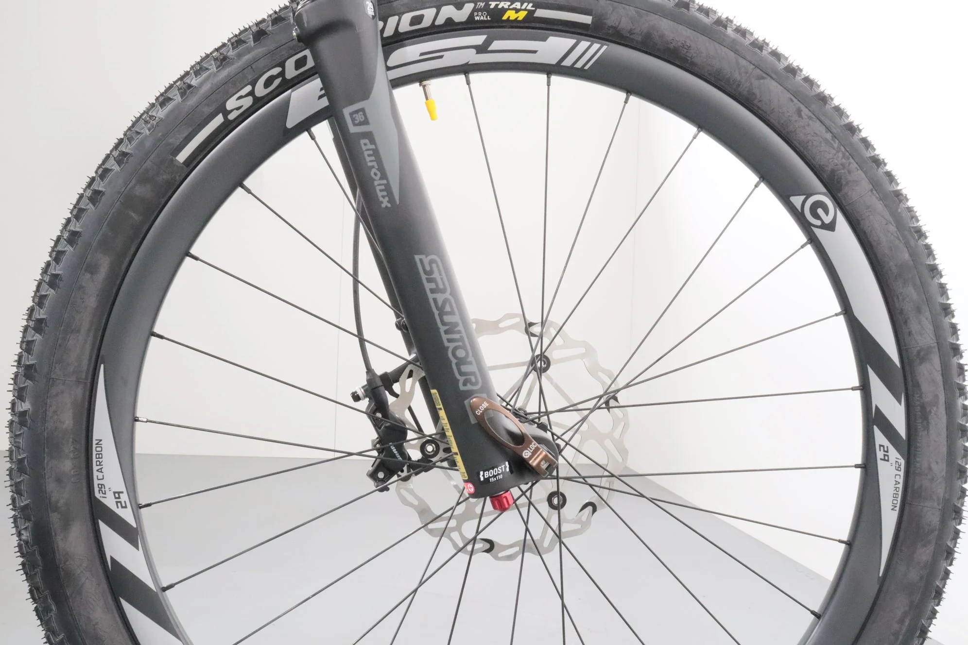 Fantic XTF 1.6 Carbon Race - Image 9