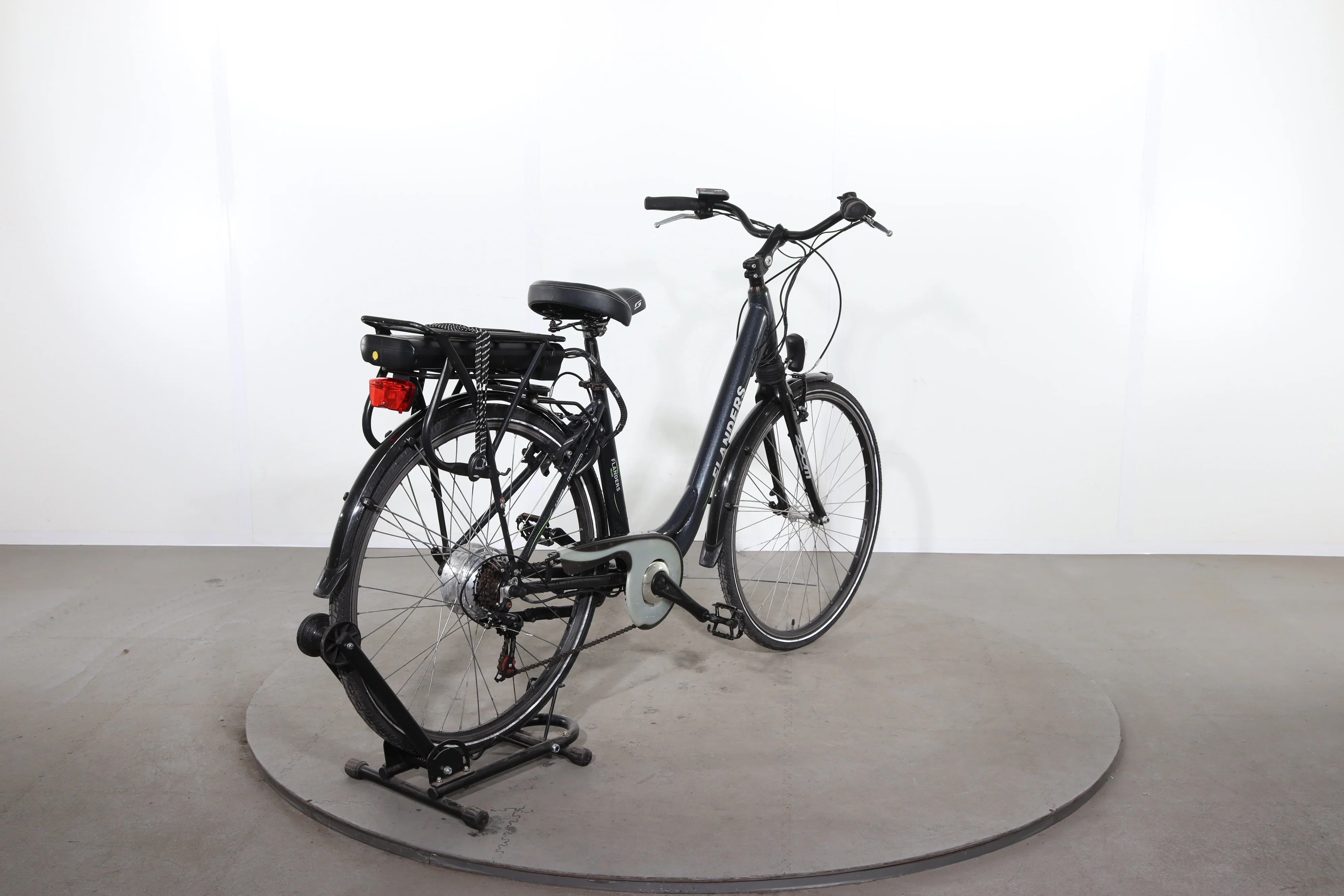 Flanders D-Touring - Image 6