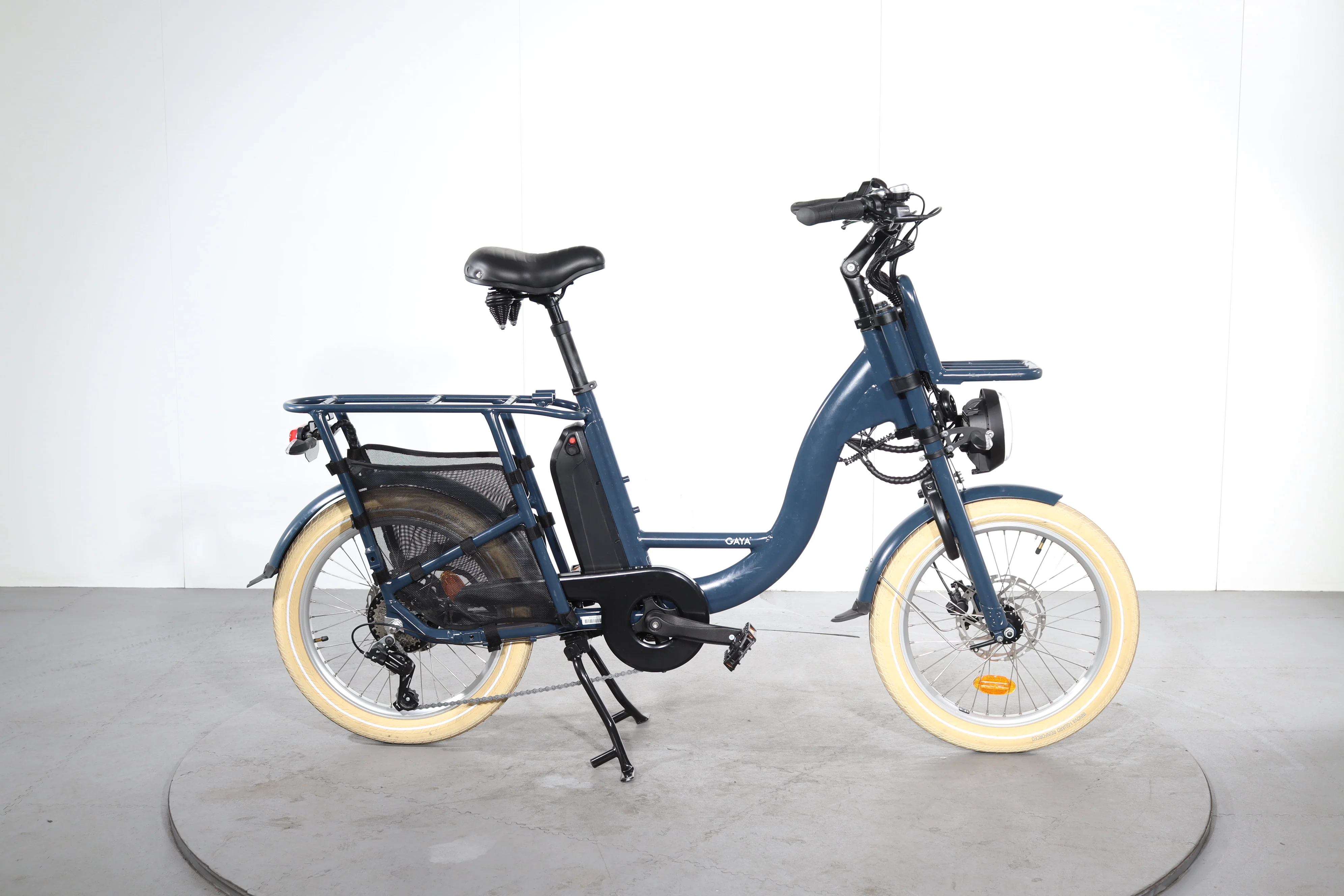 Gaya Cargo Compact
