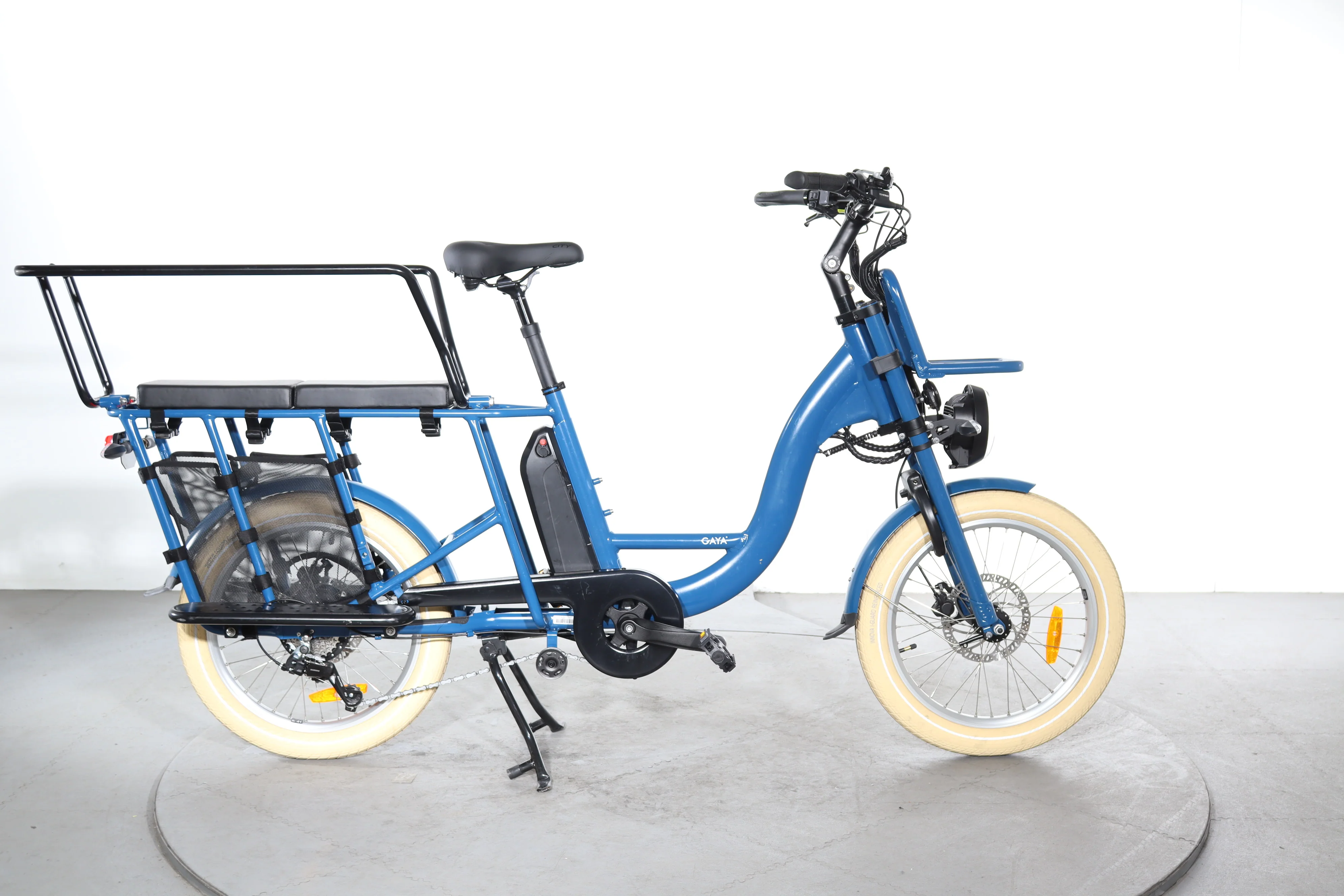 Gaya Cargo Compact