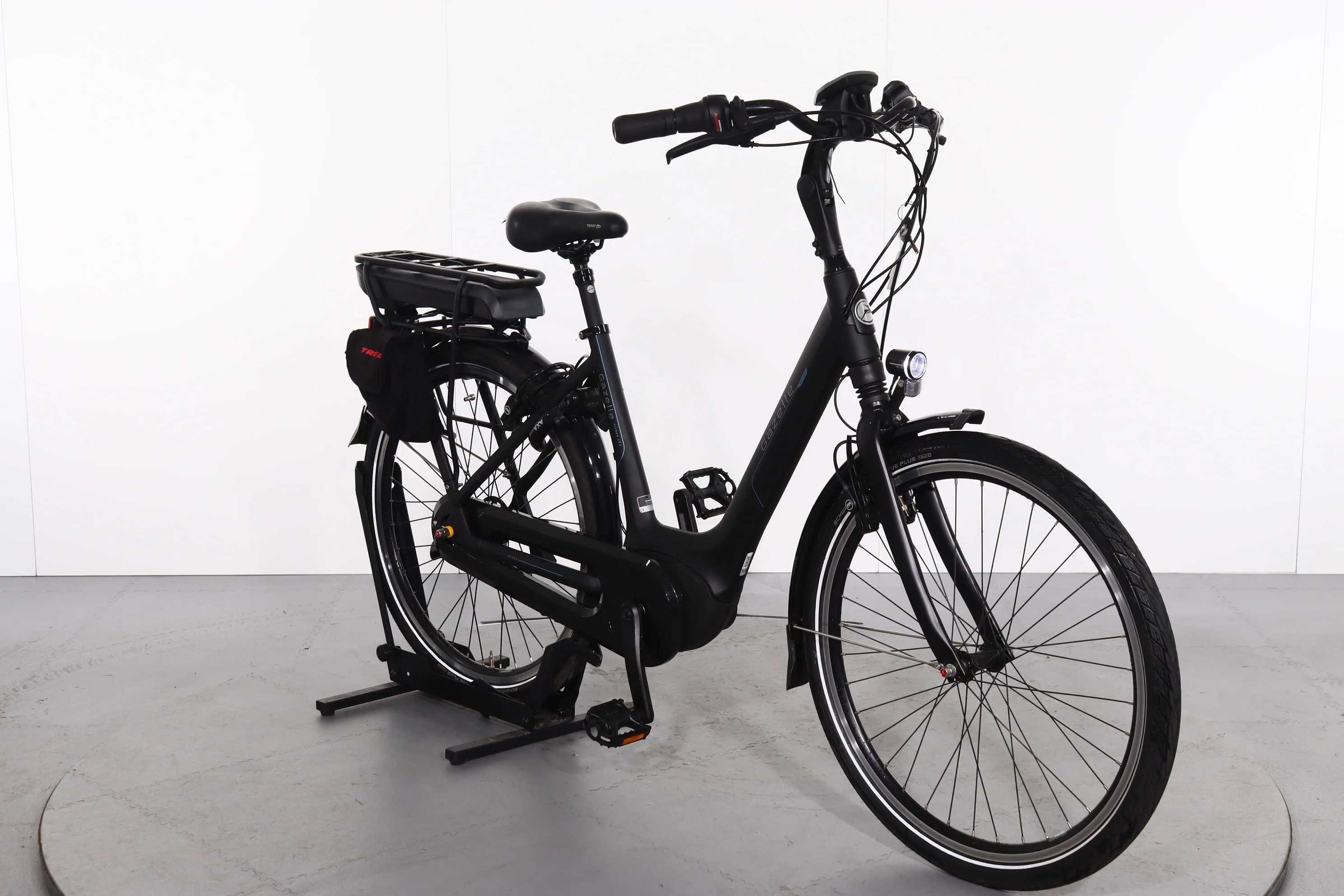 Gazelle Arroyo C7+ HMB - Image 3