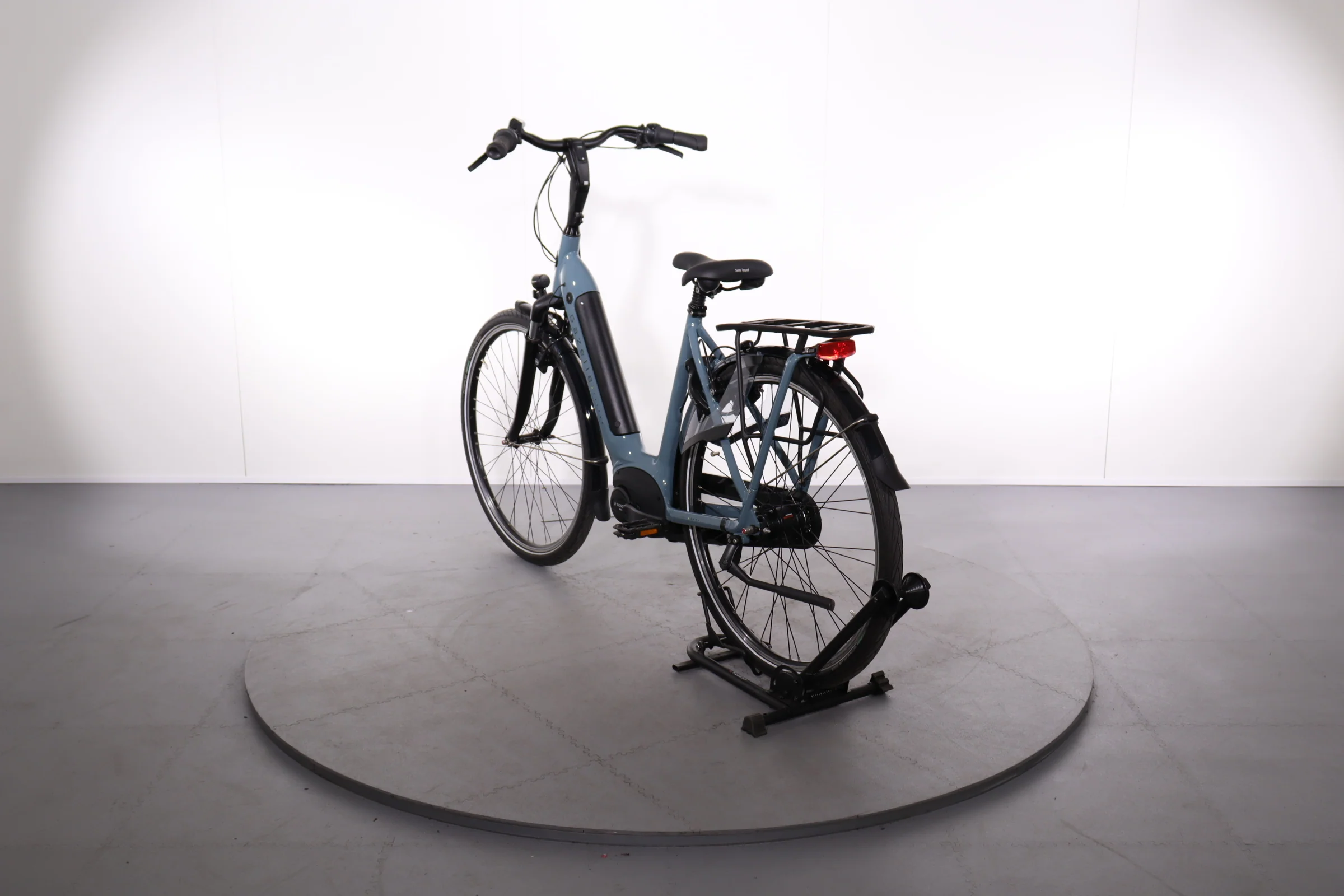 Gazelle Arroyo C7 - Image 5