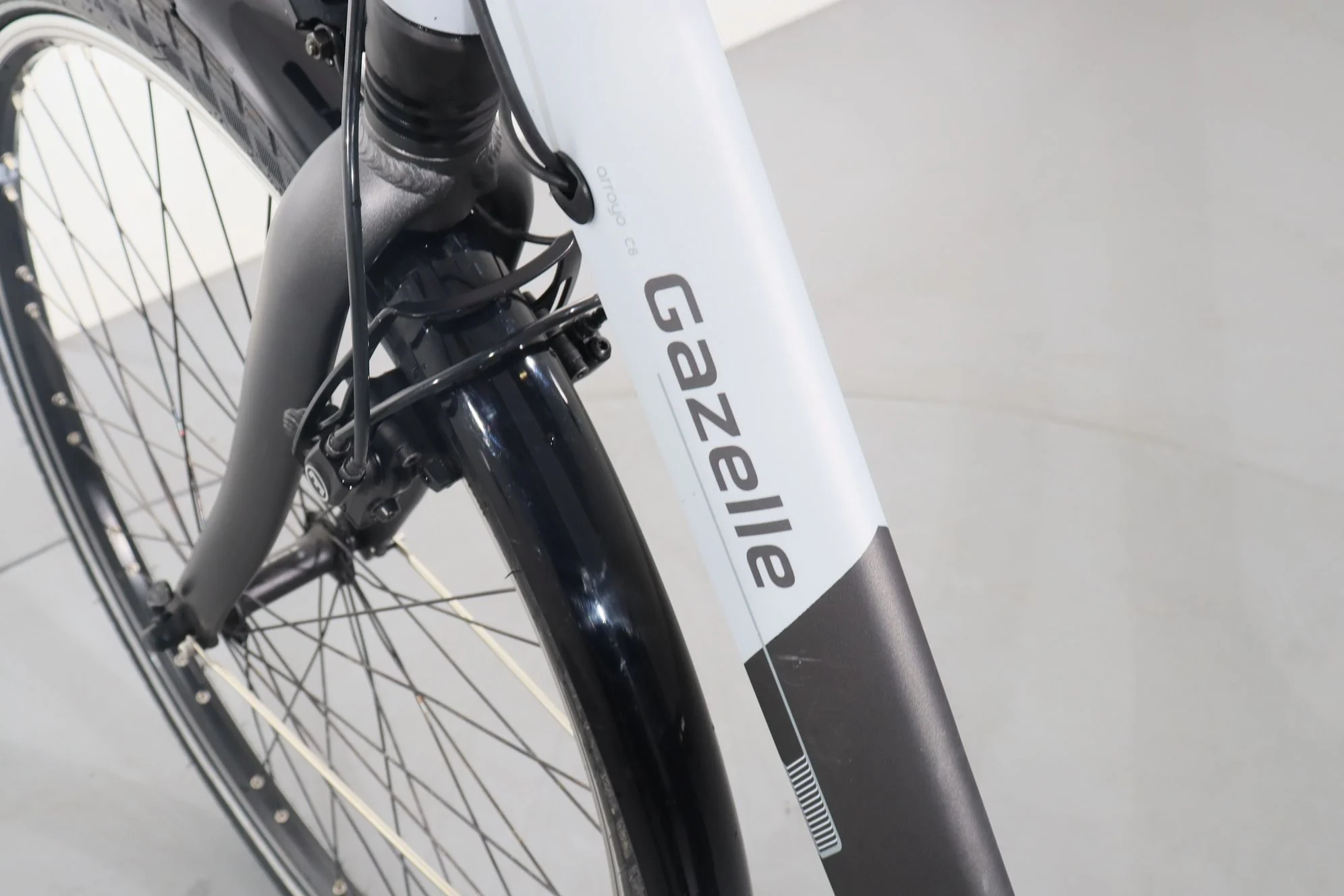 Gazelle ARROYO C8 - Image 15
